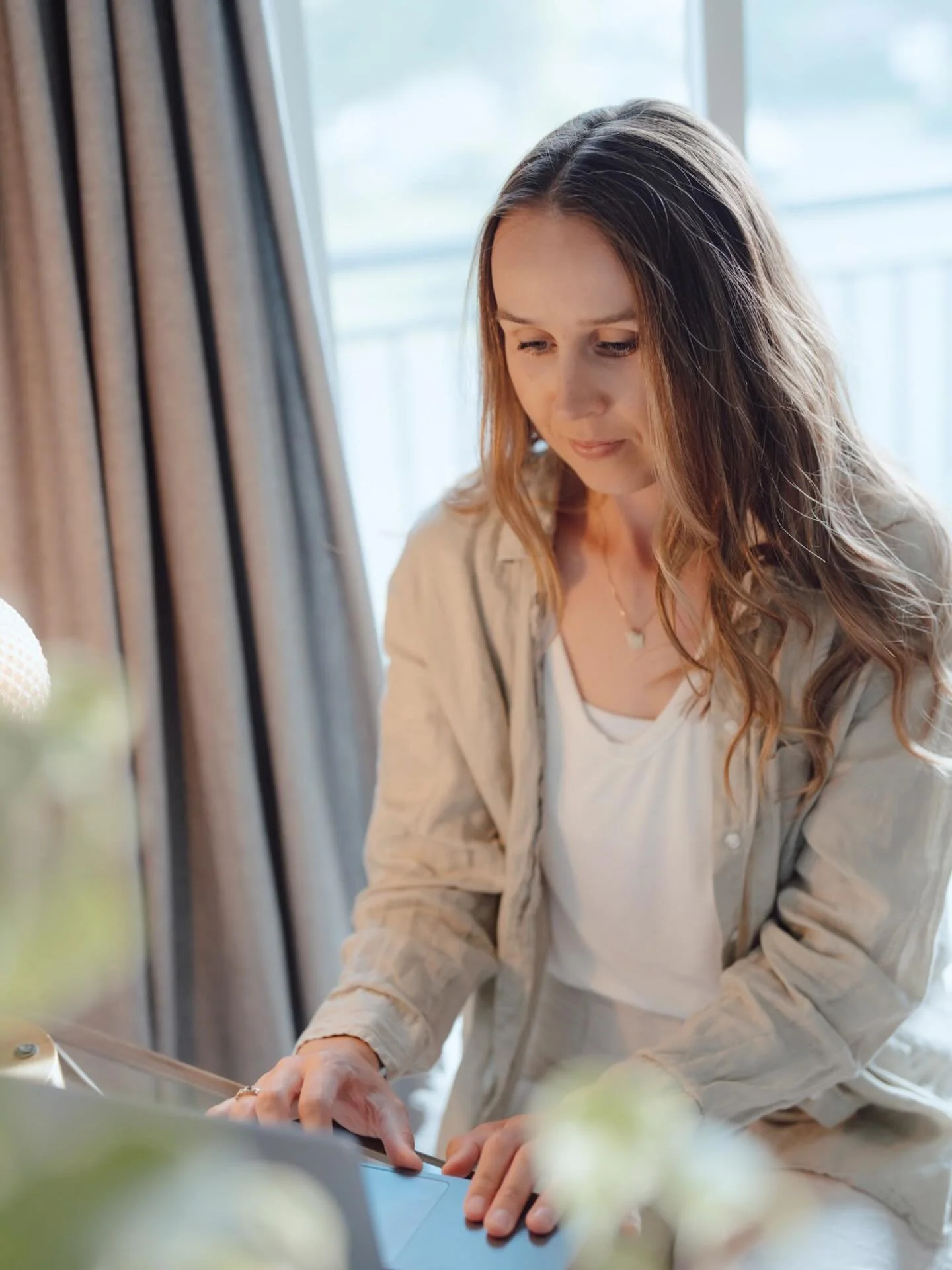 Are you feeling overwhelmed, exhausted, or just in need of someone to truly see you in this postpartum moment? If you&rsquo;re thinking, &ldquo;I need help&mdash;now,&rdquo; this offering is for you.

&bull; L A U N C H I N G  N O V 3 R D &bull; Last