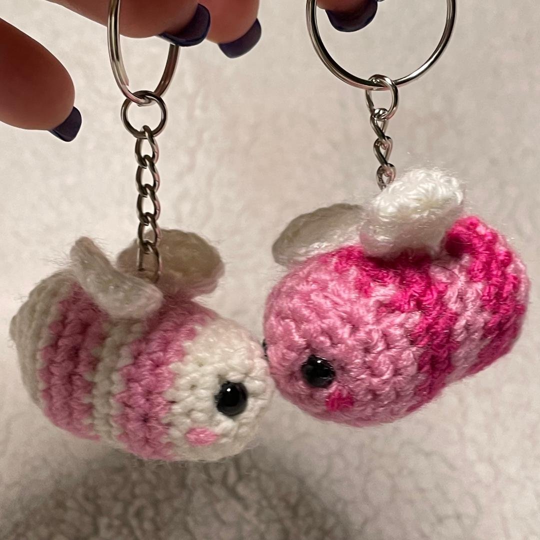 minivdaybees1.jpg