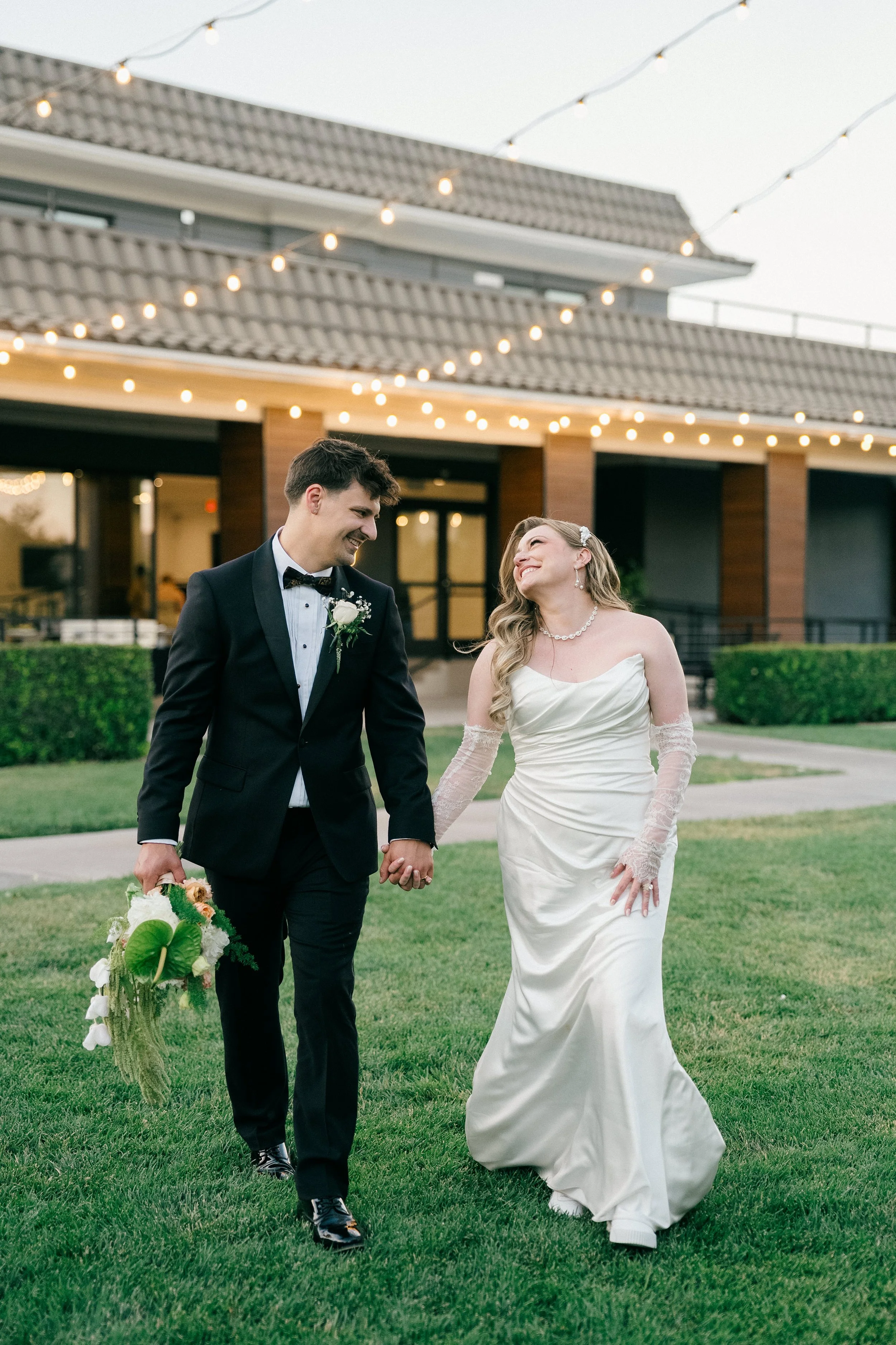 Ashlyn&Matt_Sneaks_026.jpg