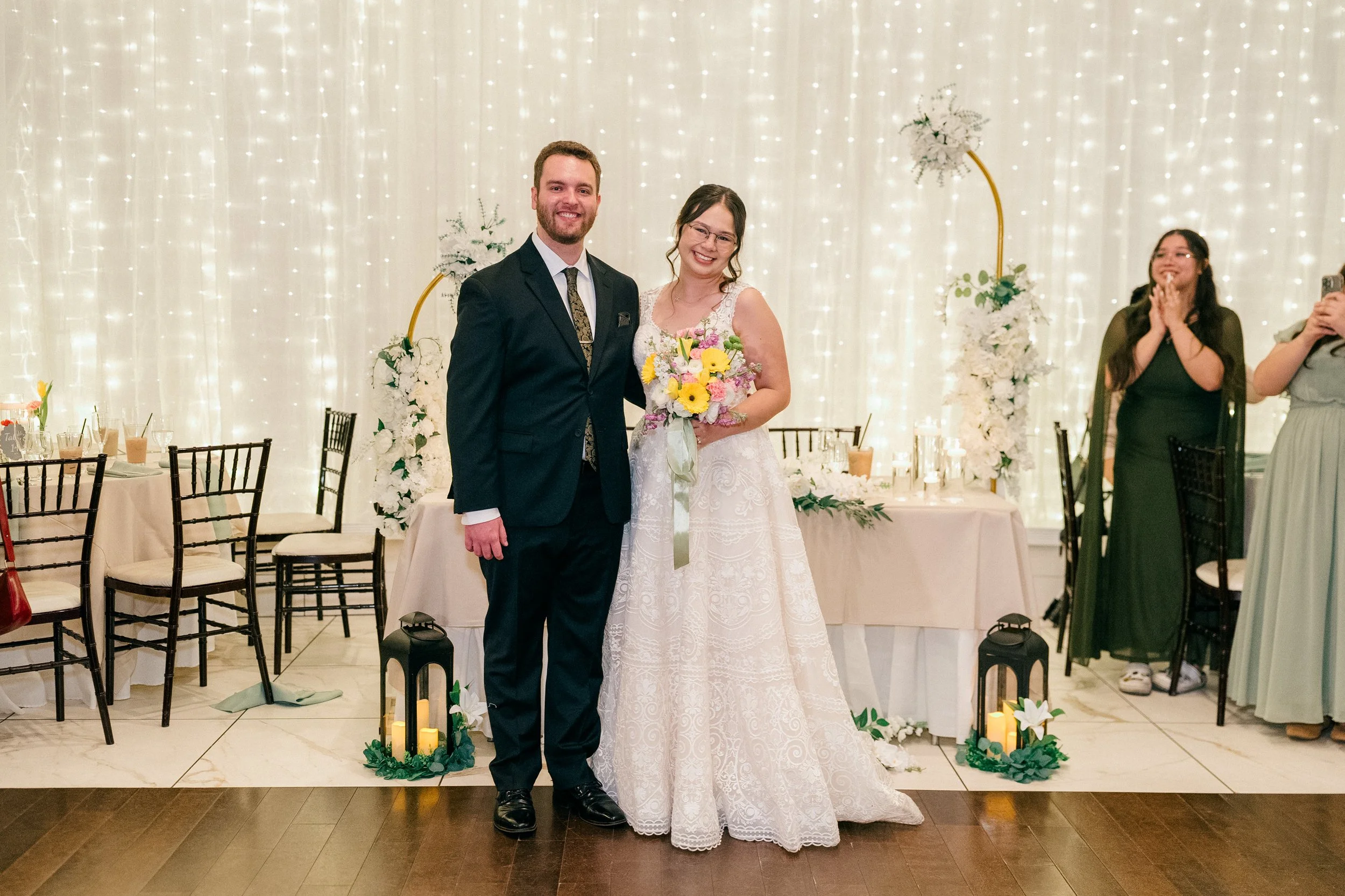 Joy&Matthew_Wedding_402.jpg