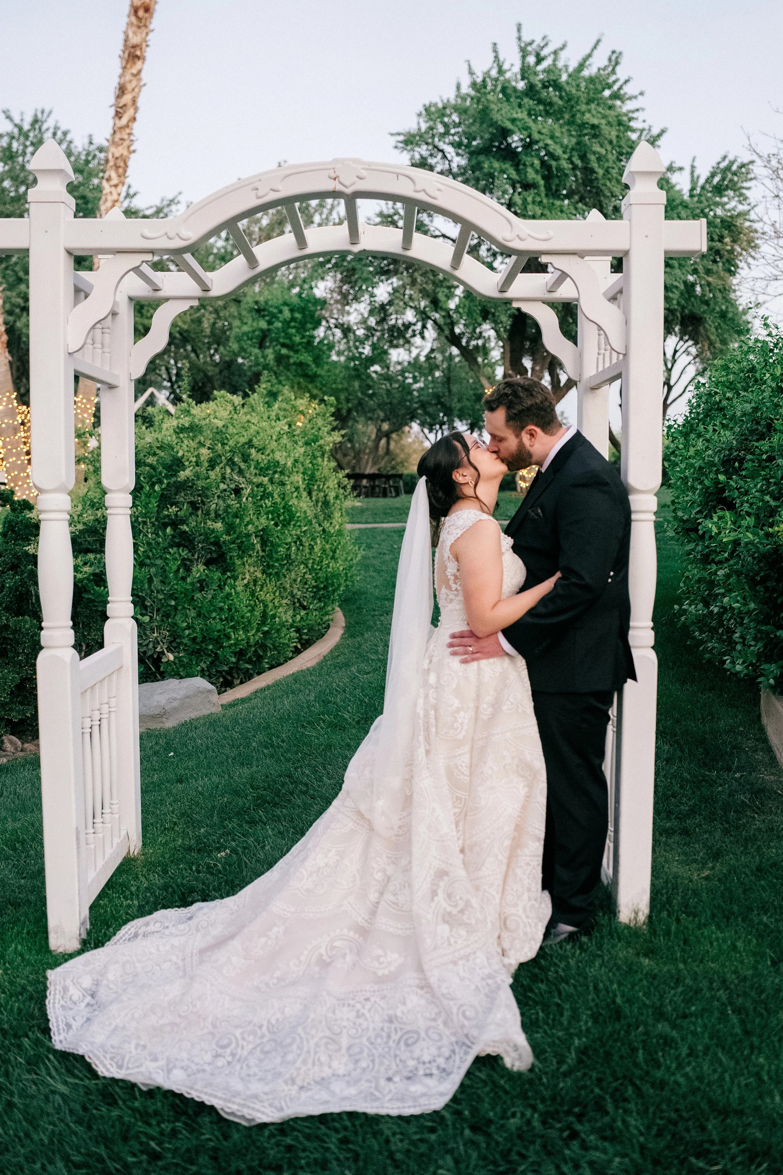 Joy&Matthew_Wedding_383.jpg