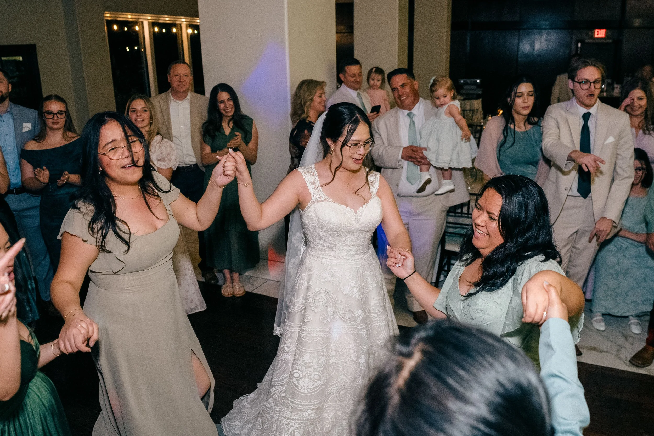 Joy&Matthew_Wedding_583.jpg