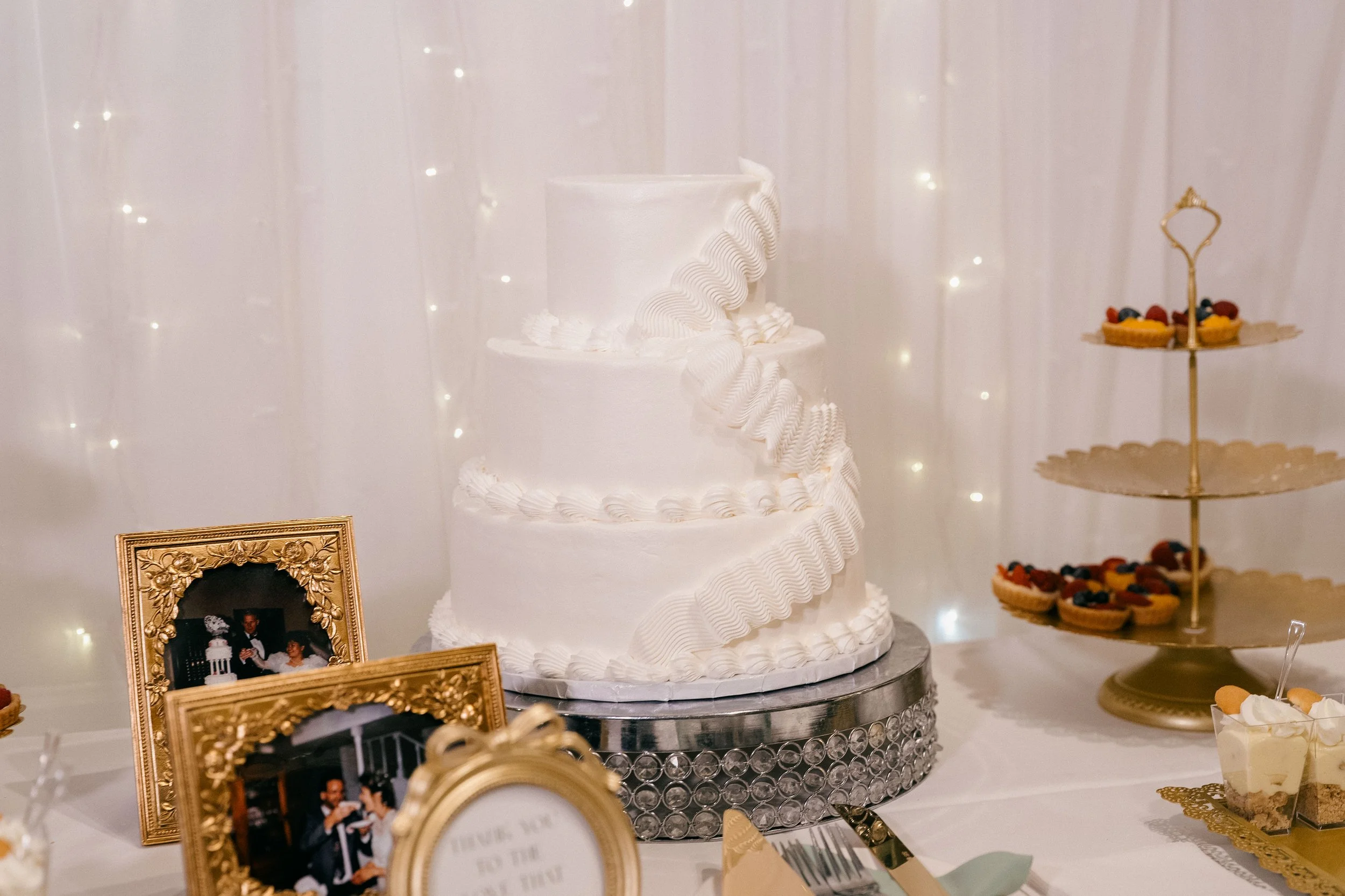 Joy&Matthew_Wedding_487.jpg