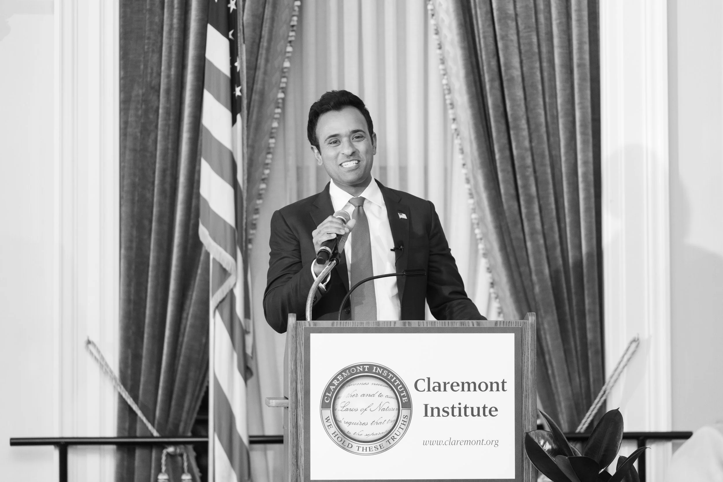 Executive recognition moment during leadership gala