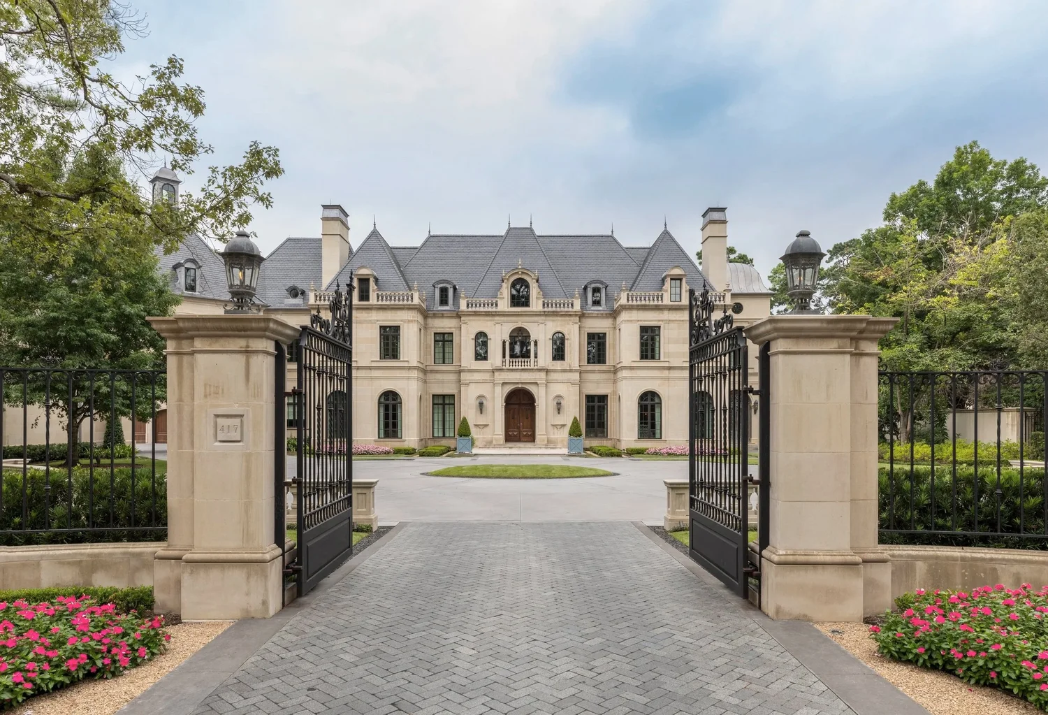 Friar Tuck Residence, front gate