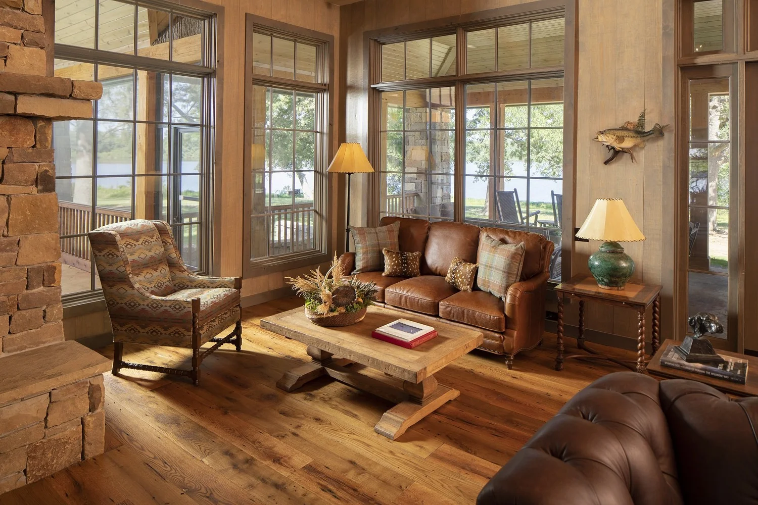 Dallas Hunting and Fishing Club, corner nook