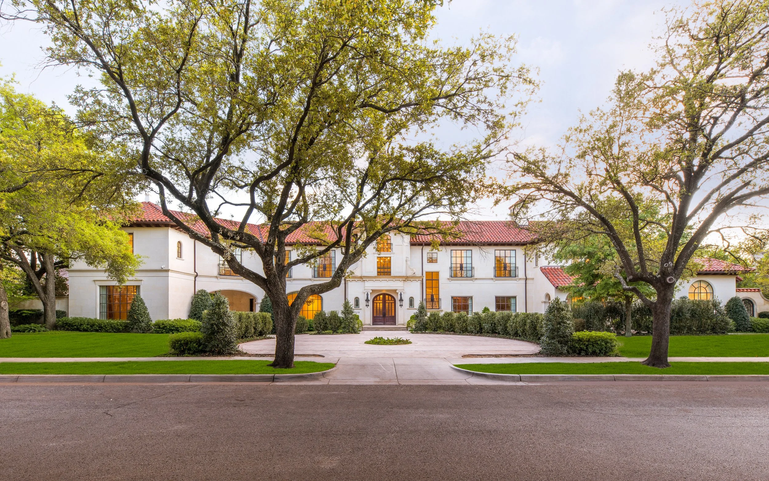 Euclid Residence, stucco front elevation