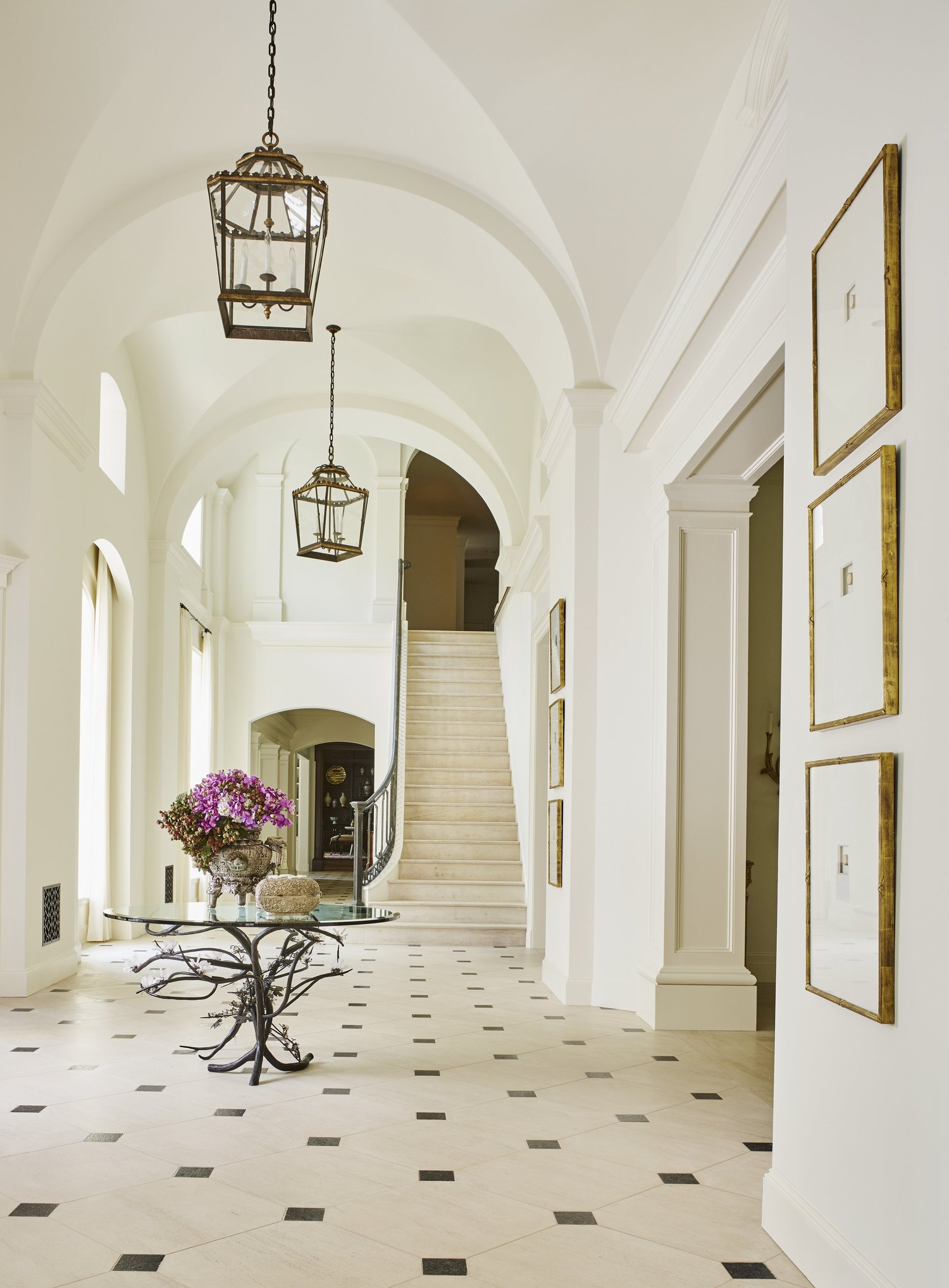 Park Lane Residence, entry foyer
