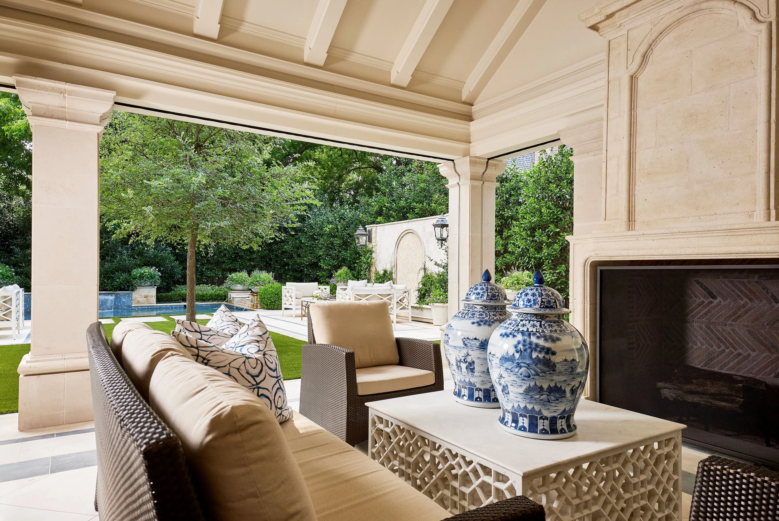 5931ParkLane_LLClark_0402outdoorrr1.jpg