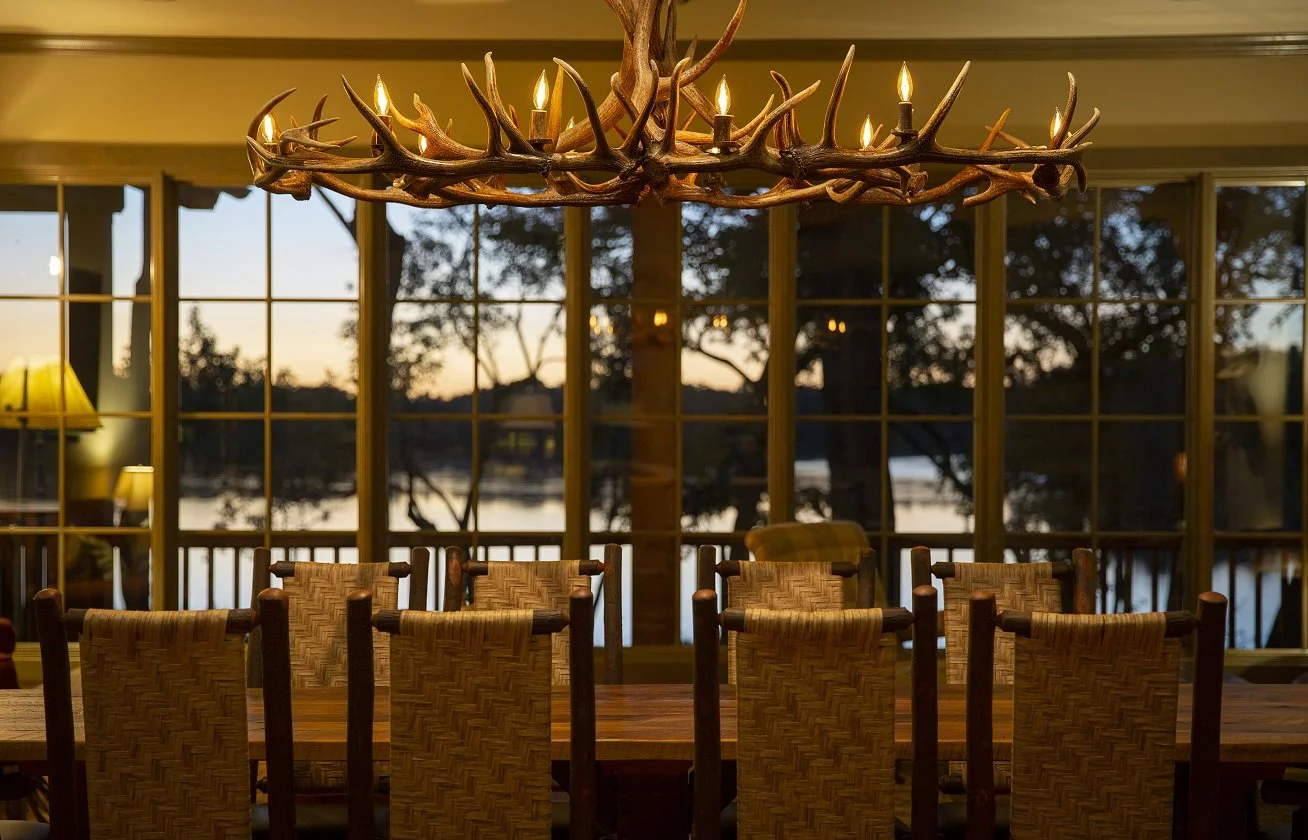 Dallas Hunting and Fishing Club, interior view