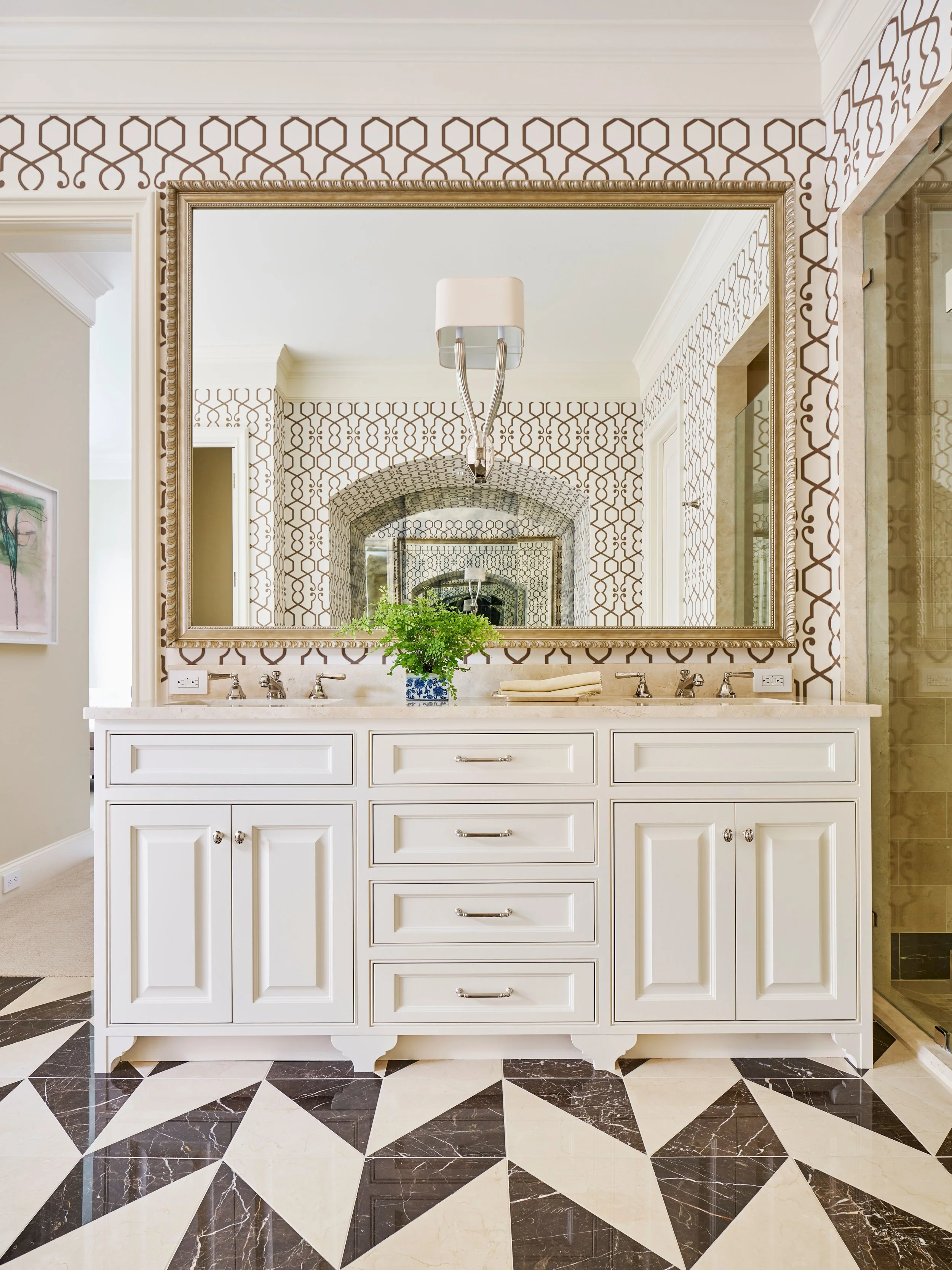 5931ParkLane_LLClark_0387intbathrooom3.jpg