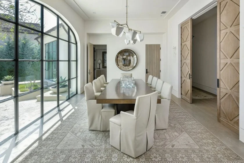 Golf Residence, dining detail