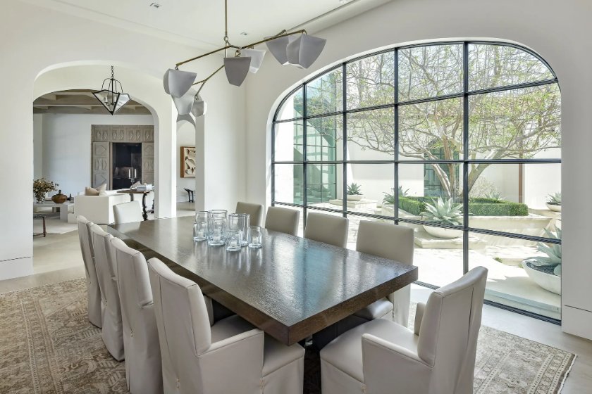 Golf Residence, dining room
