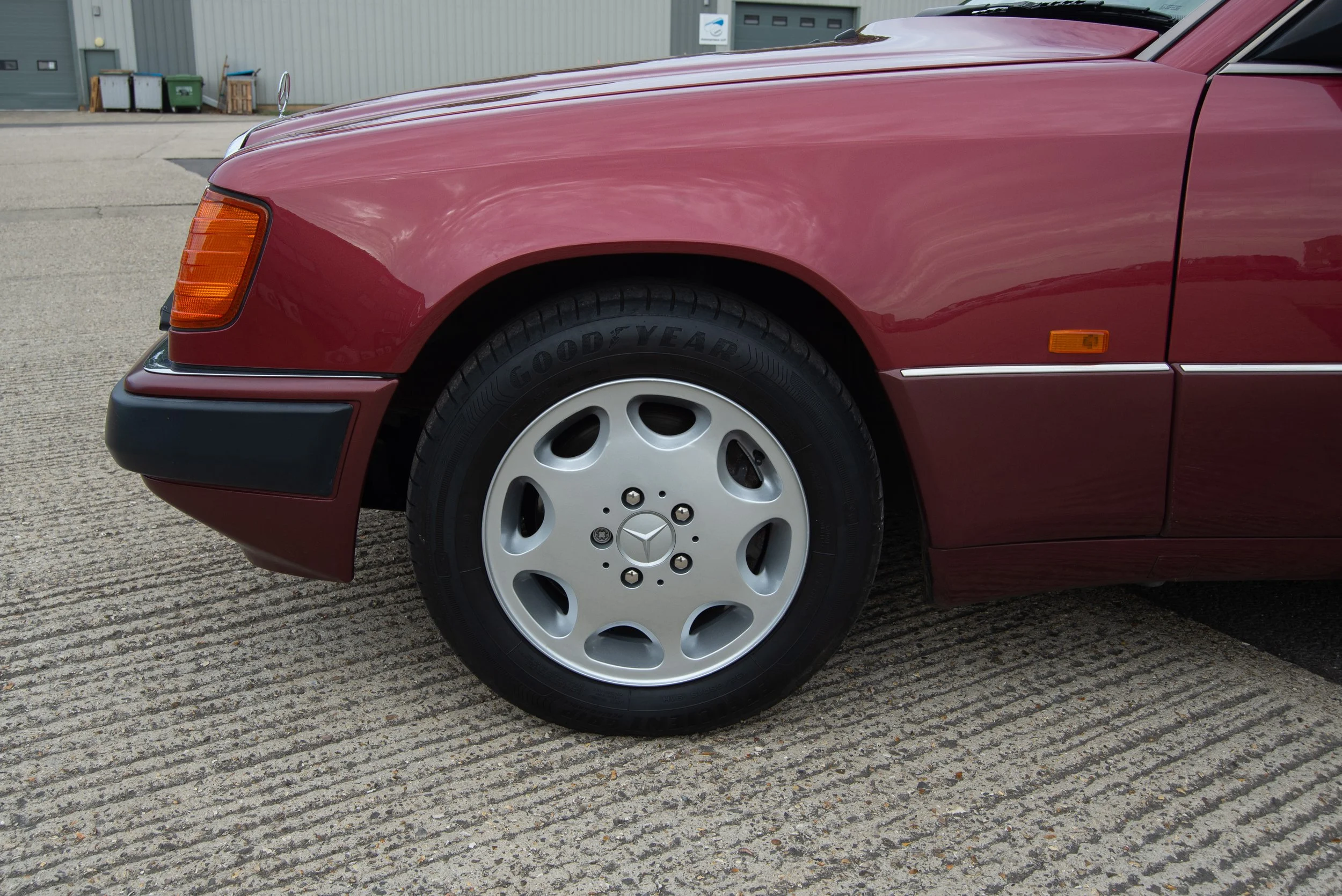 Mercedes 320CE-14.jpg