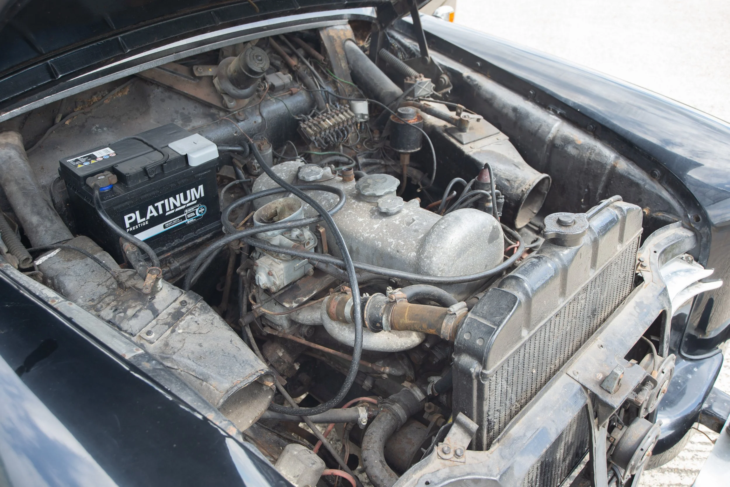 Mercedes 180-2.jpg