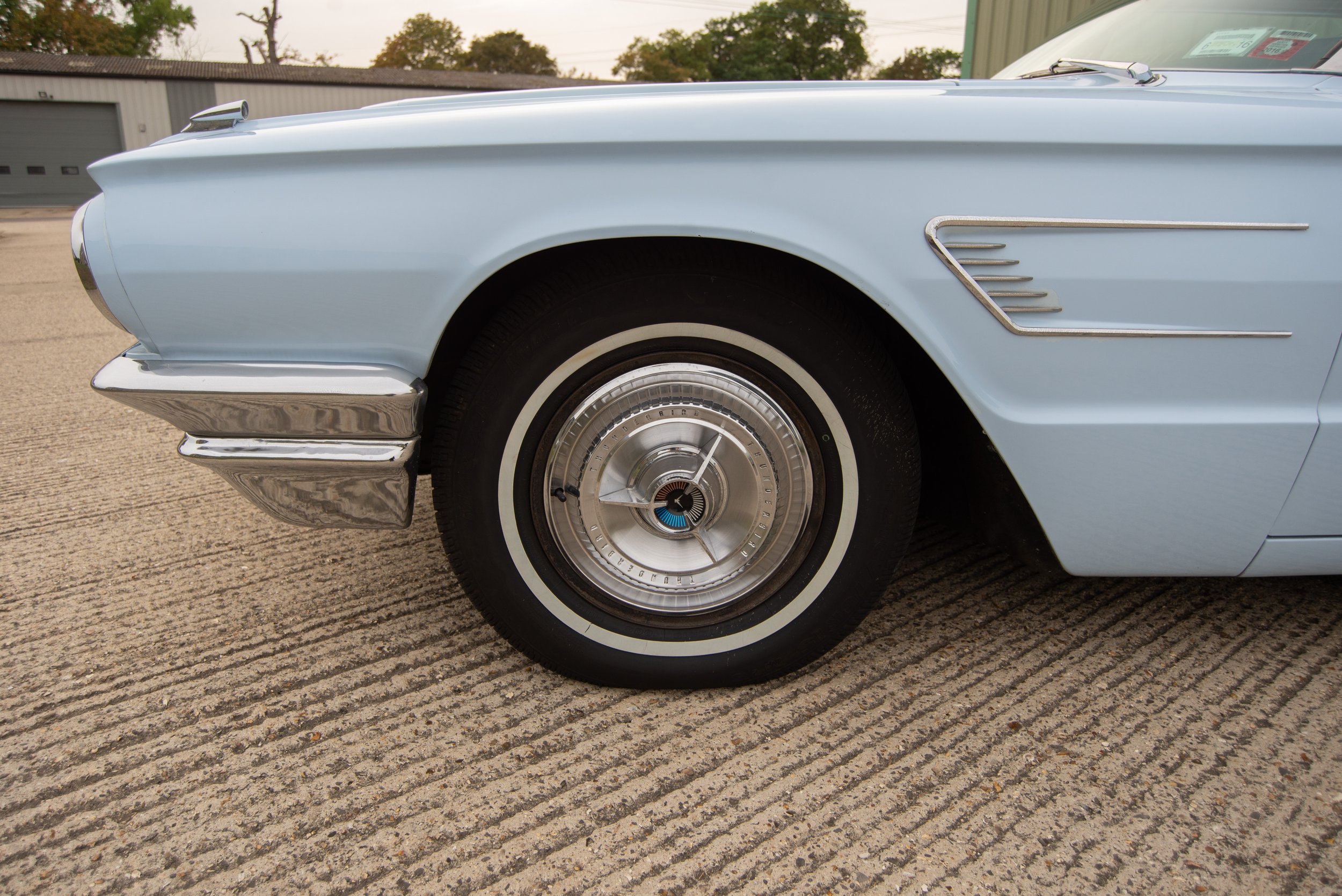 Ford Thunderbird-21.jpg