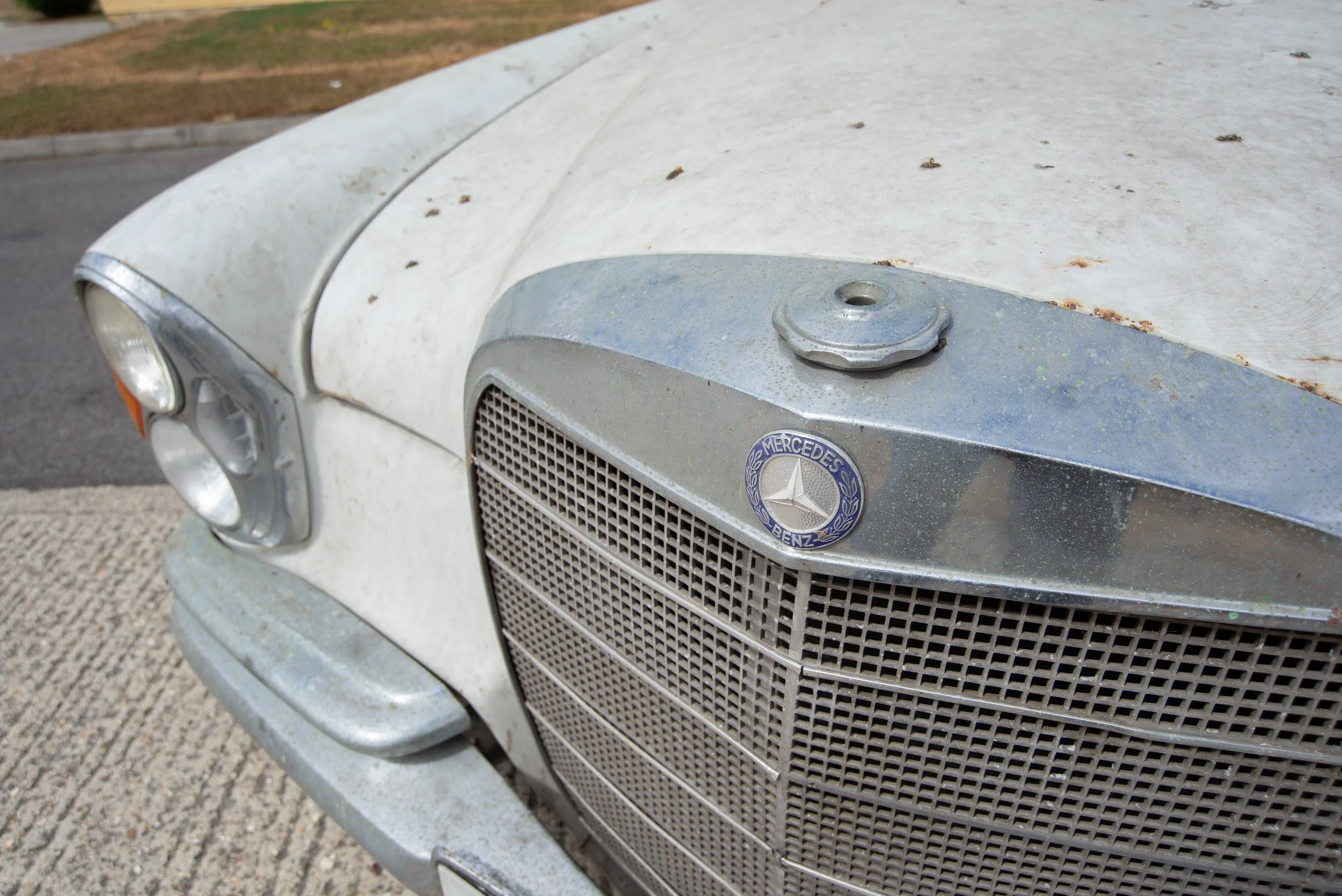 Mercedes 250SE Coupe-21.jpg
