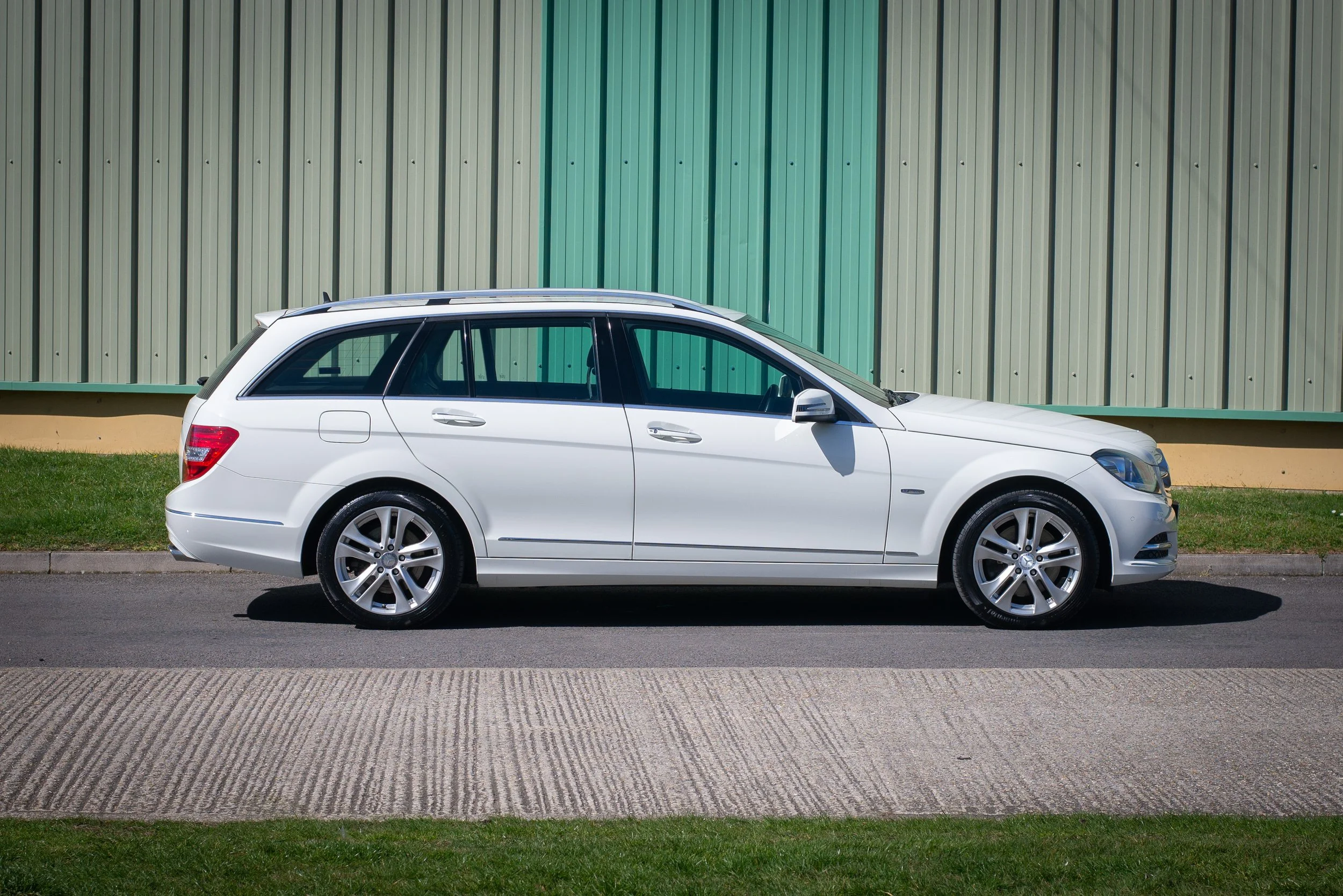 Mercedes C350 Estate-6.jpg