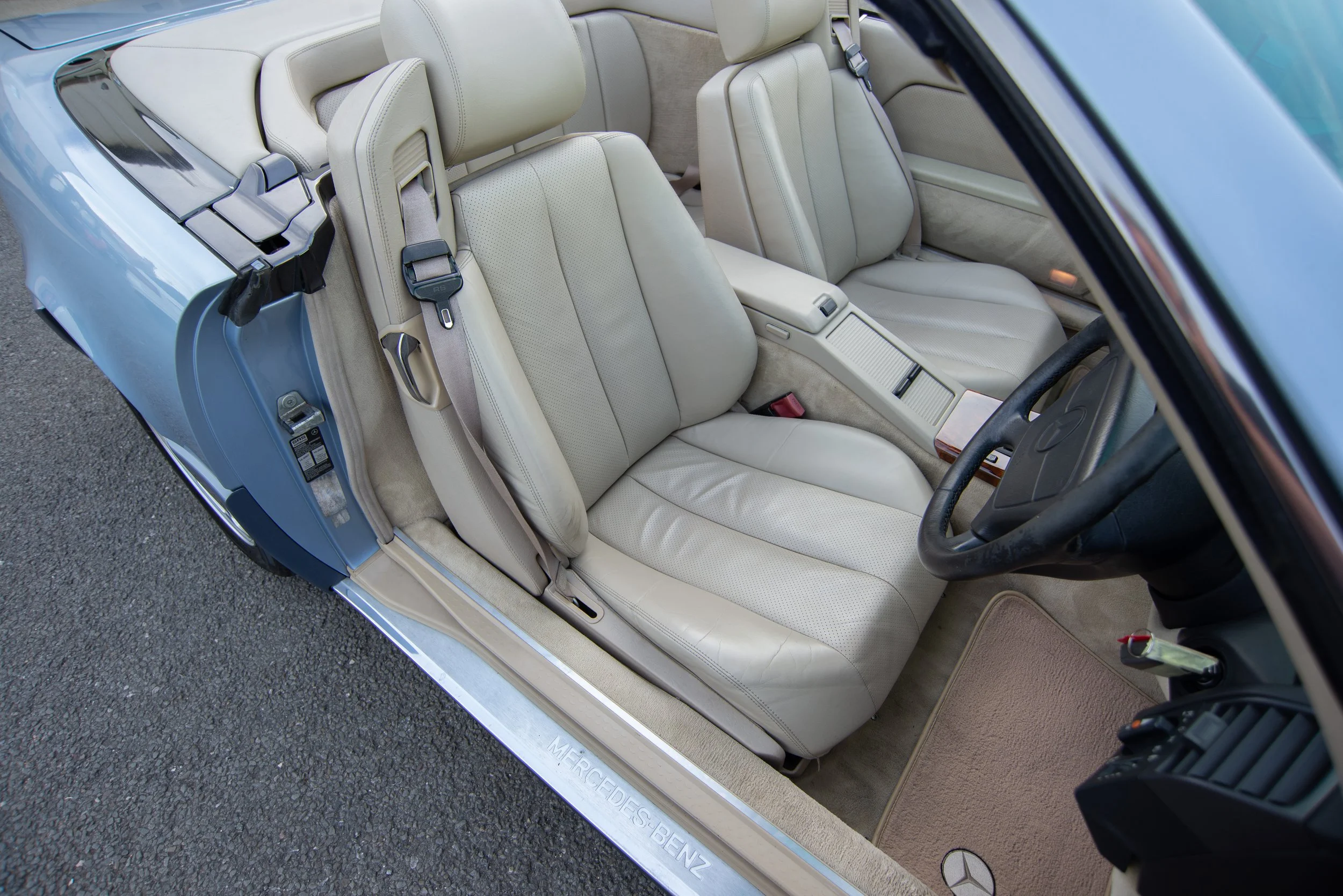 Mercedes 500SL-2.jpg