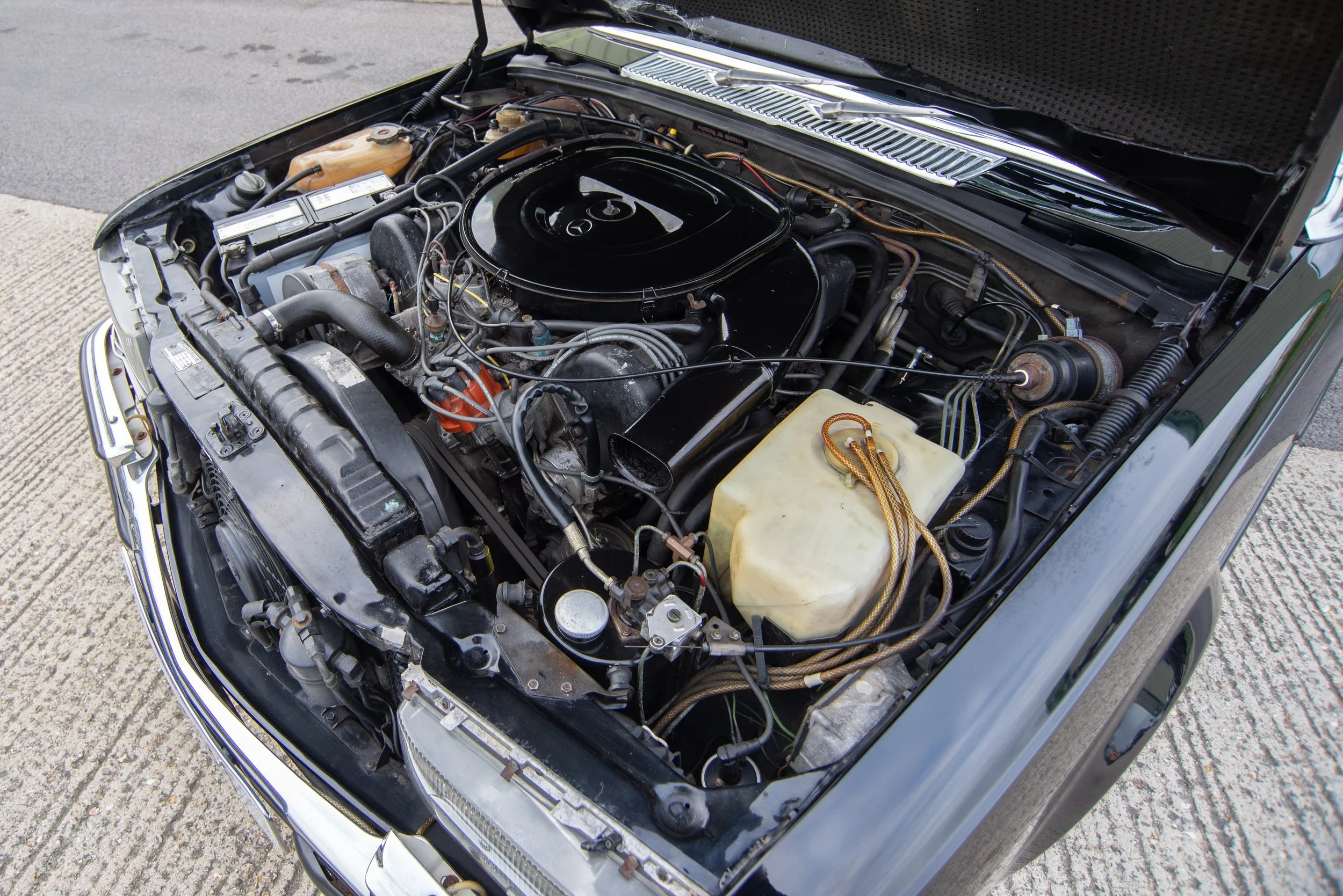 Mercedes 450SEL 6.9-15.jpg