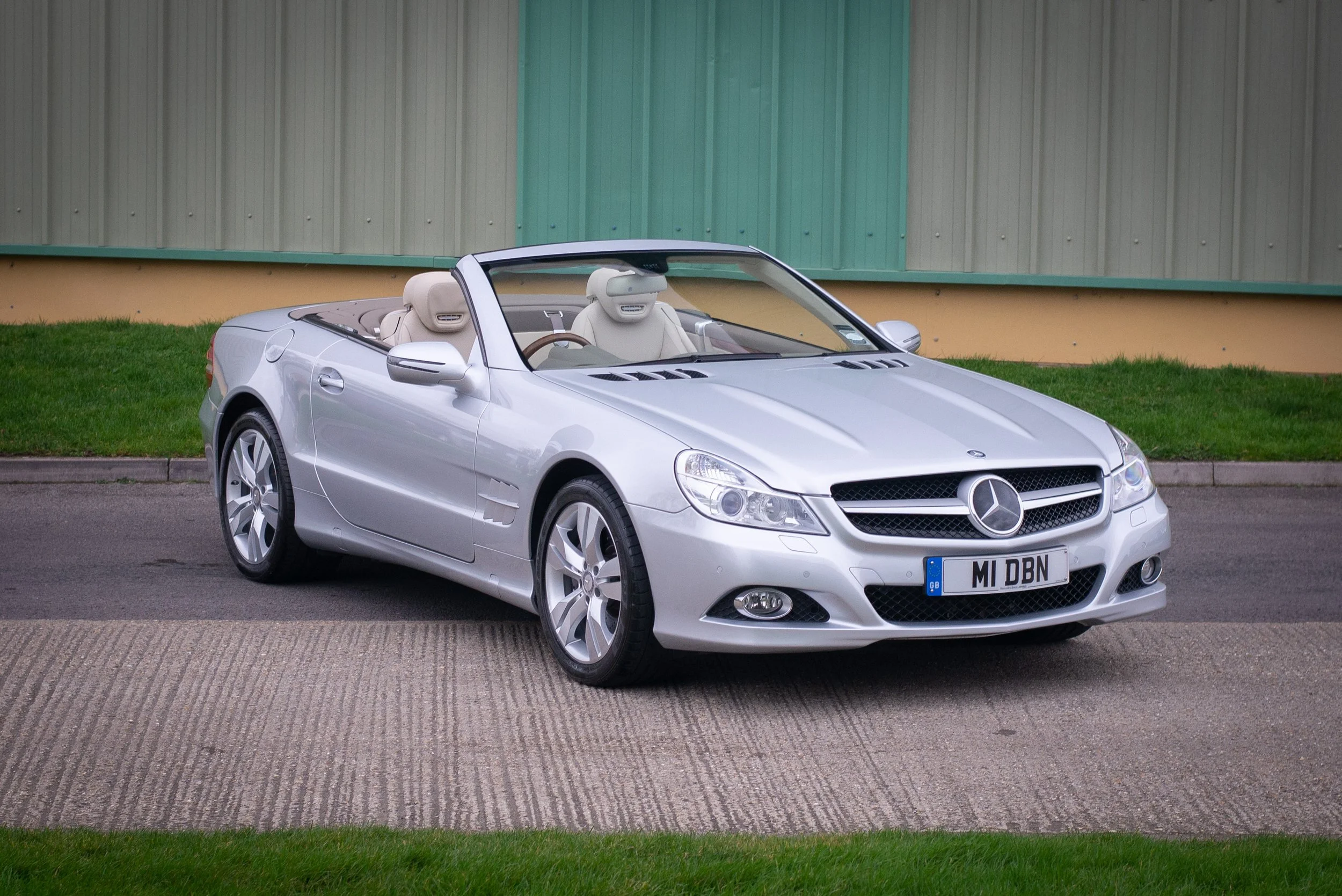 Mercedes SL500