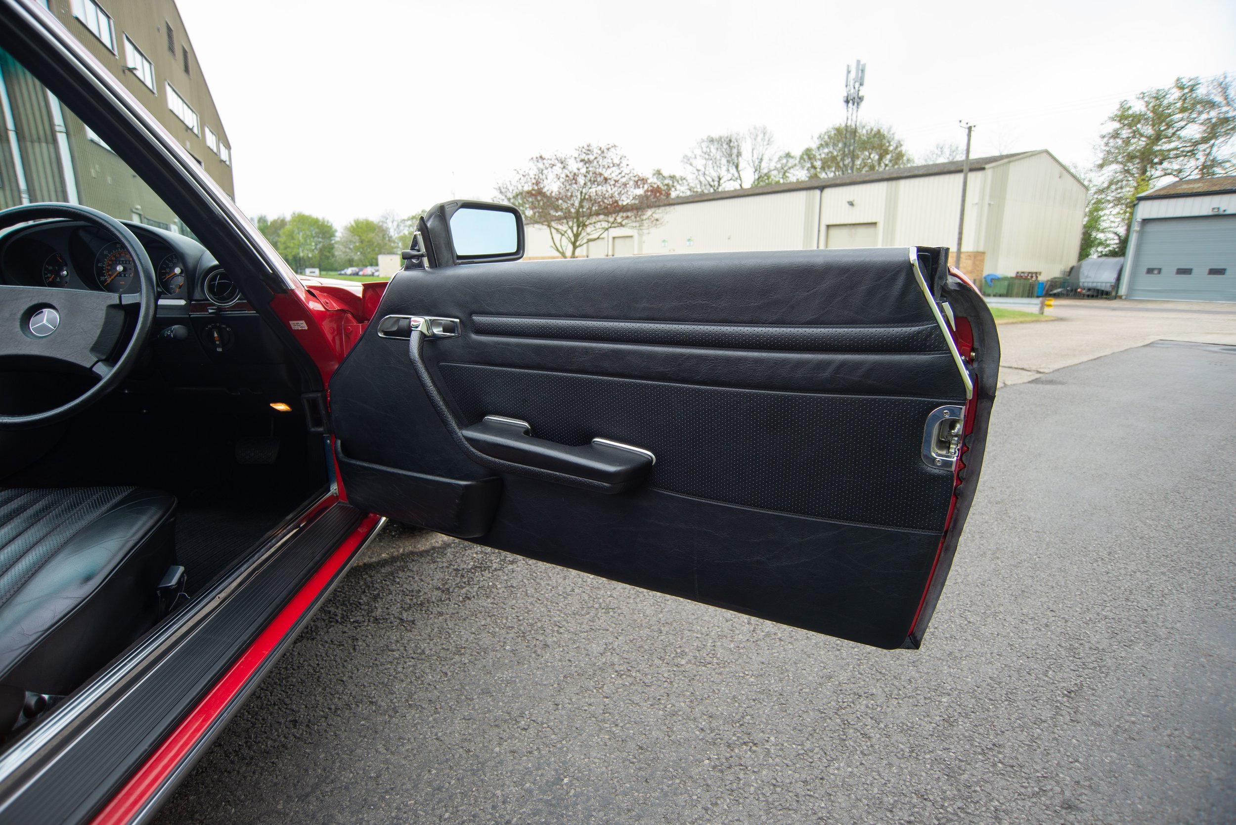 Mercedes 500SL-5.jpg