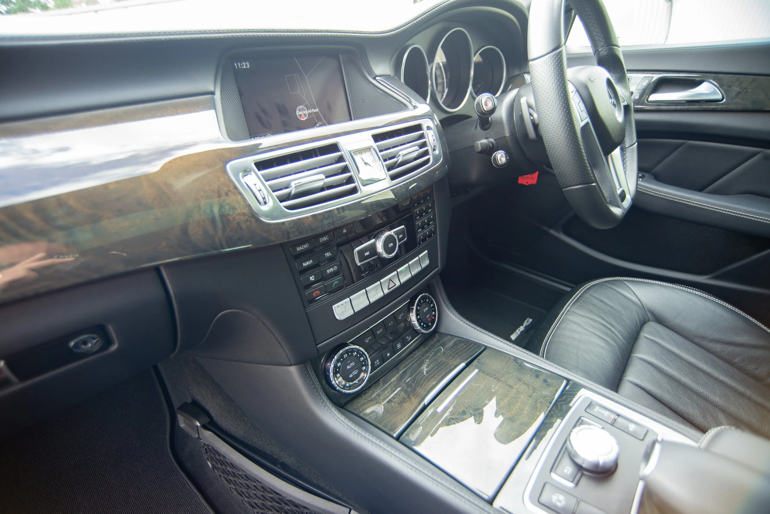 Mercedes CLS350-9.jpg