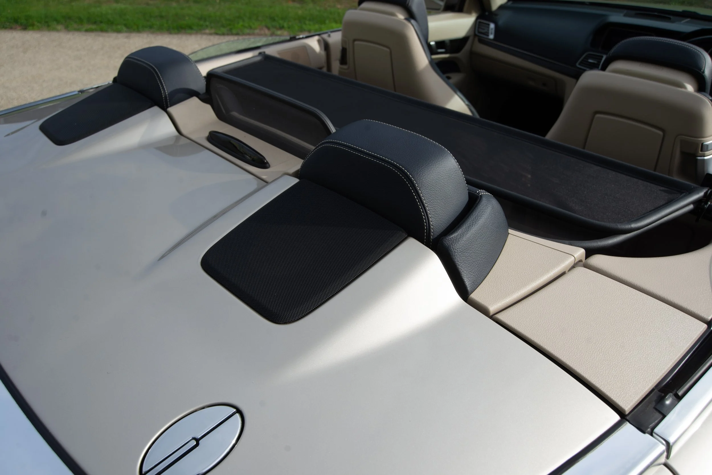 Mercedes E220D Cabriolet-17.jpg