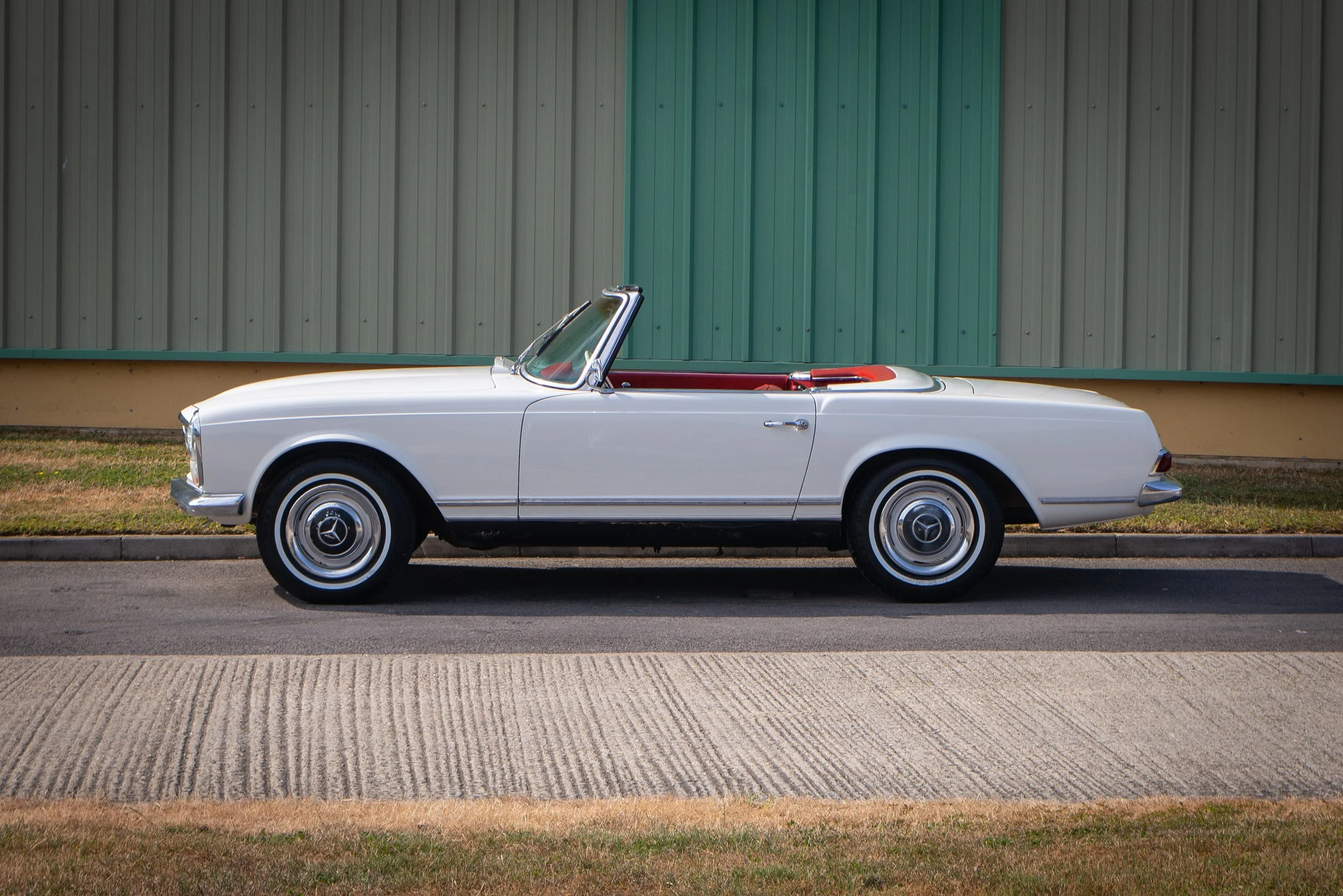 Mercedes 230SL-30.jpg