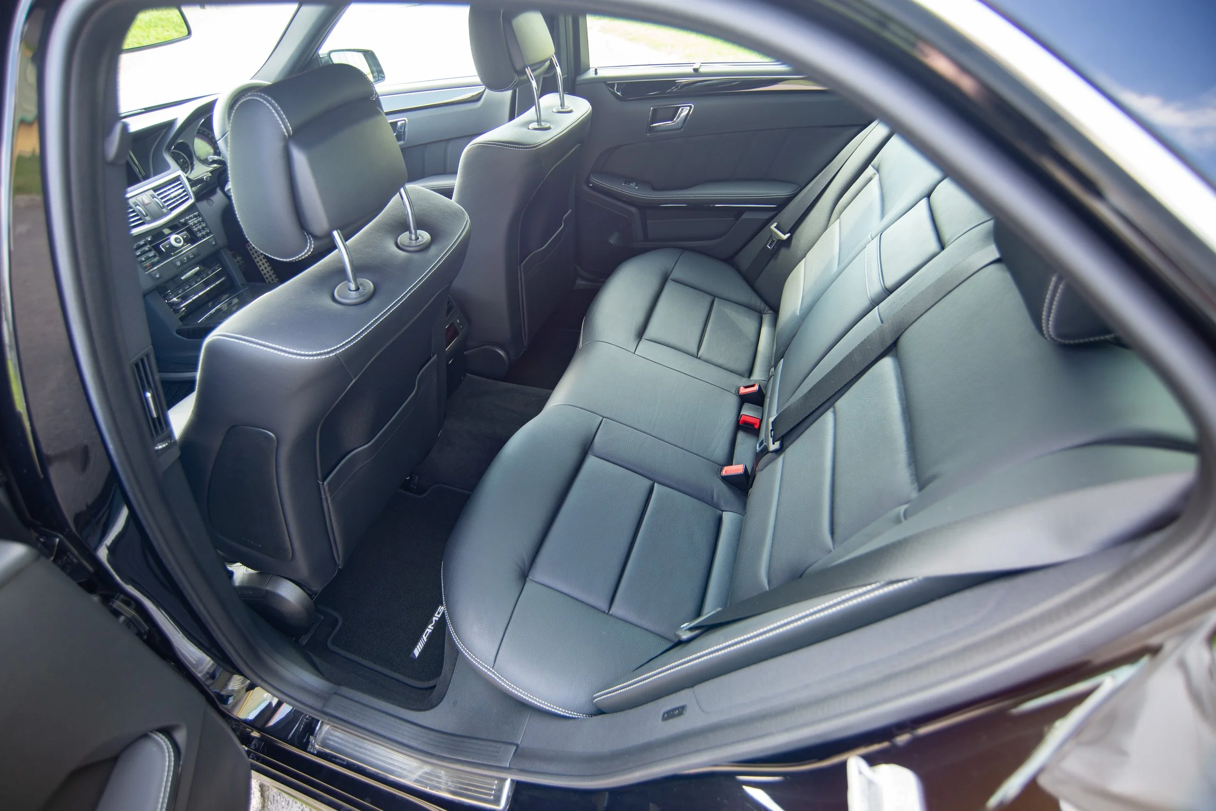 Mercedes E550-14.jpg