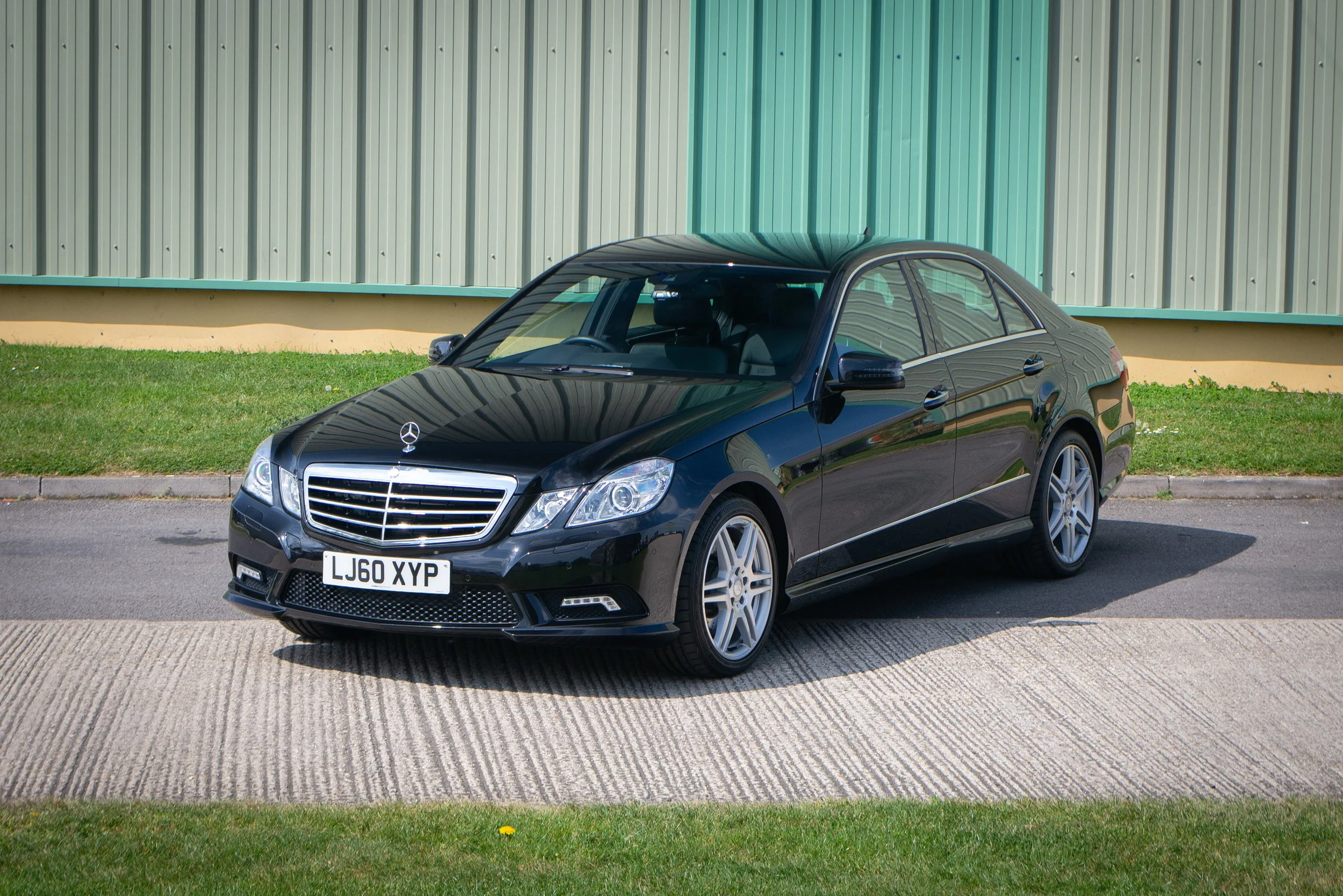 Mercedes E550.jpg