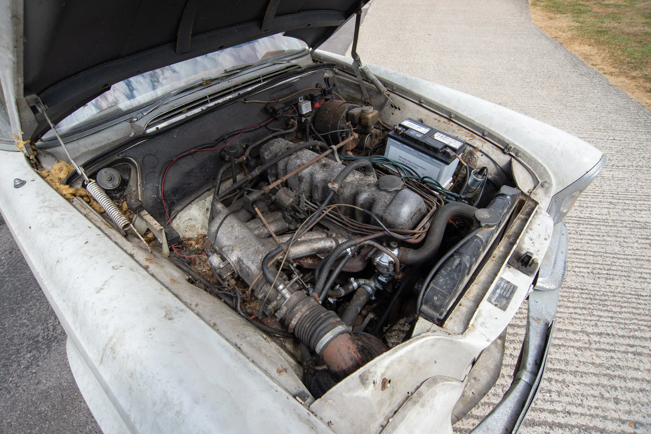 Mercedes 250SE Coupe-17.jpg