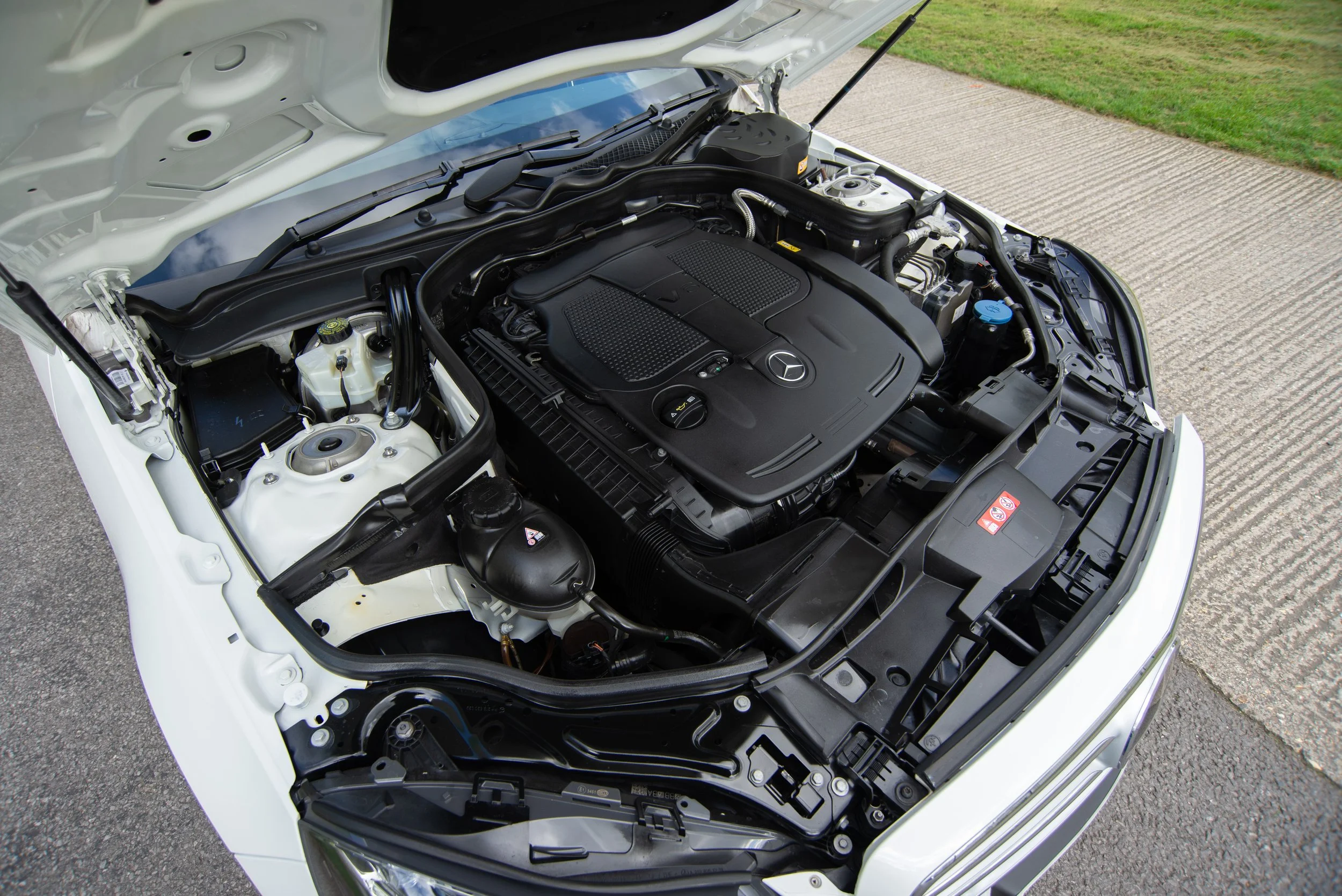 Mercedes E350 Estate-24.jpg