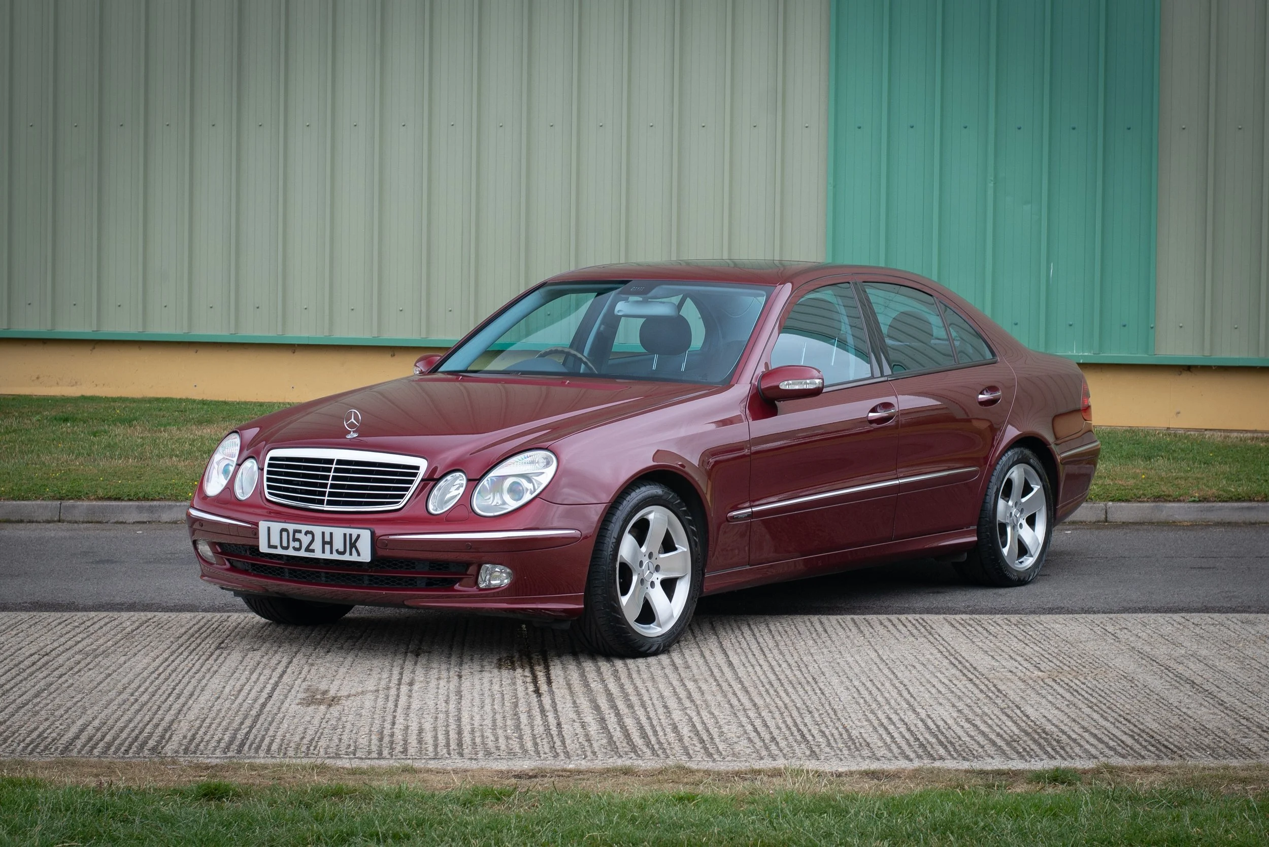 Mercedes E500-22.jpg