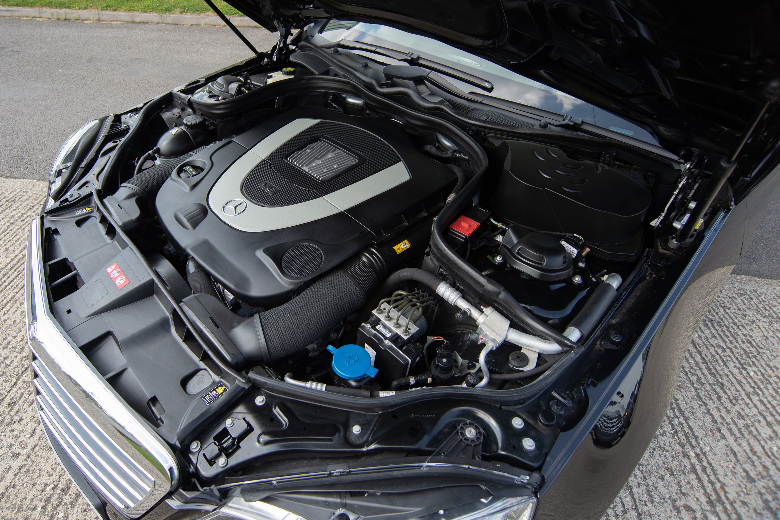 Mercedes E550-21.jpg