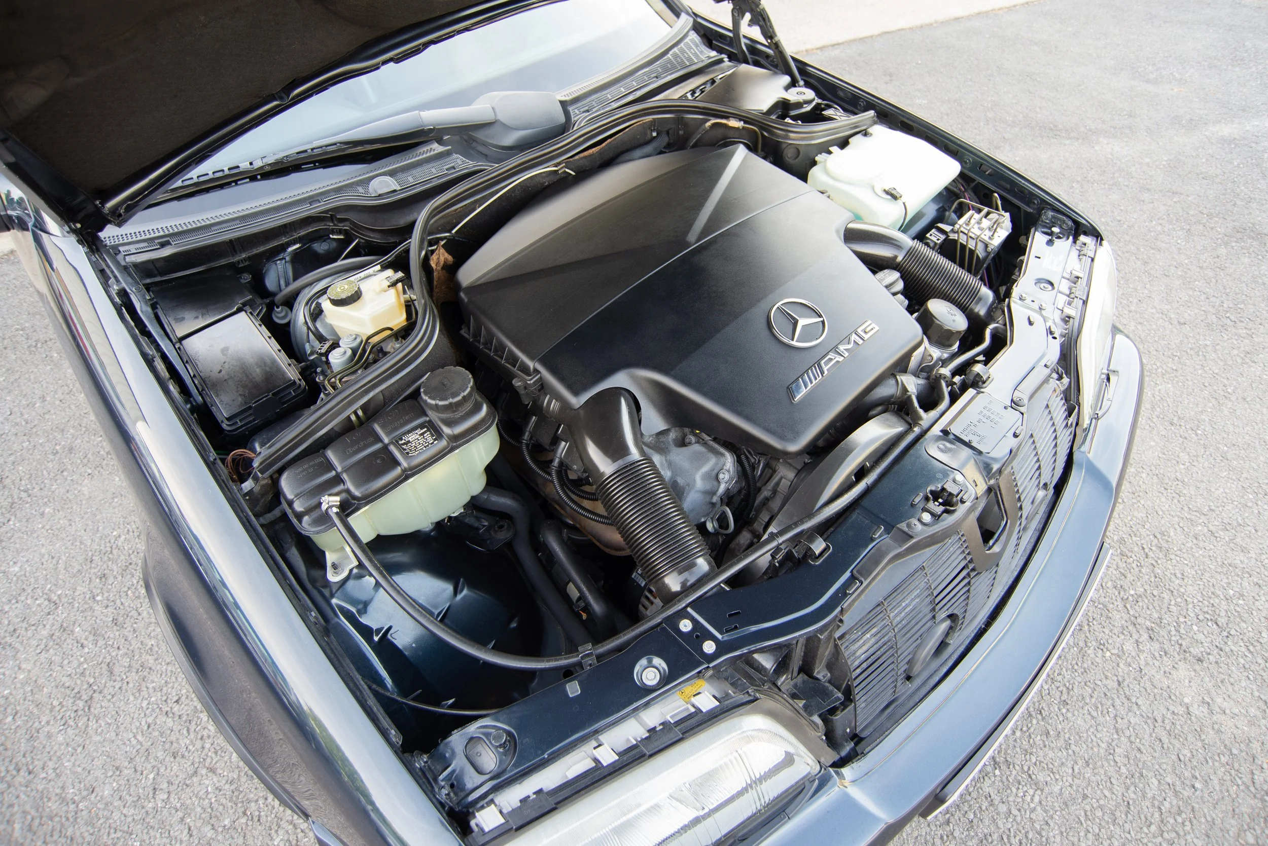 Mercedes C43 AMG-19.jpg