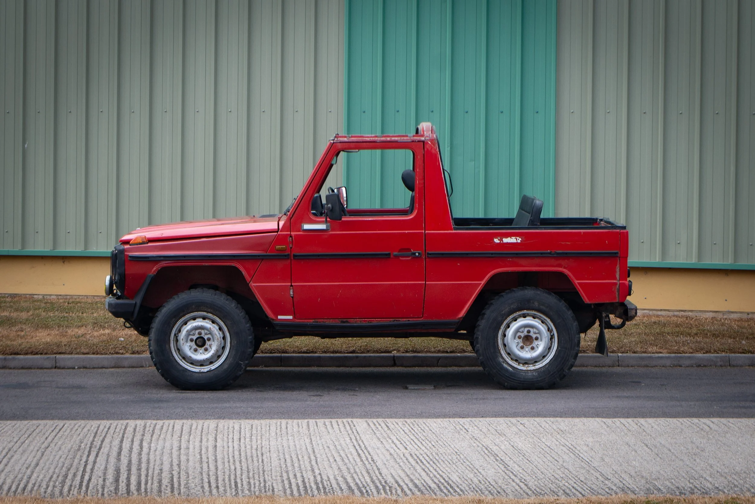 Mercedes 240GD Cabrio-39.jpg