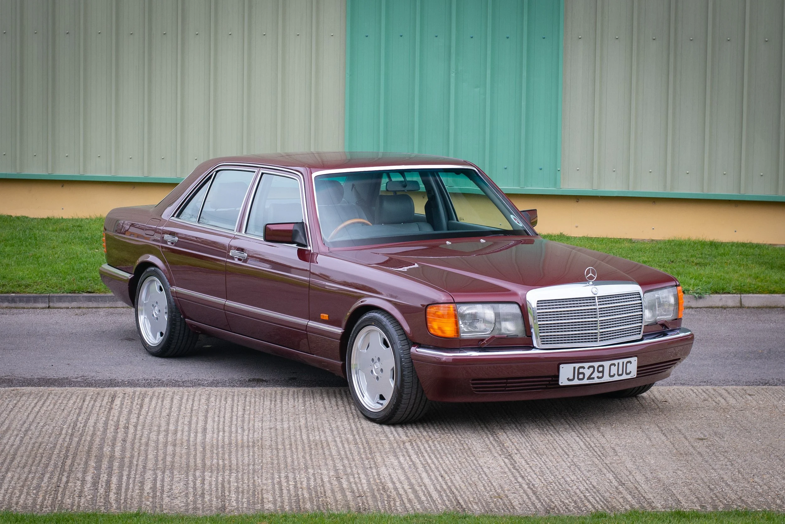 Mercedes 500SE