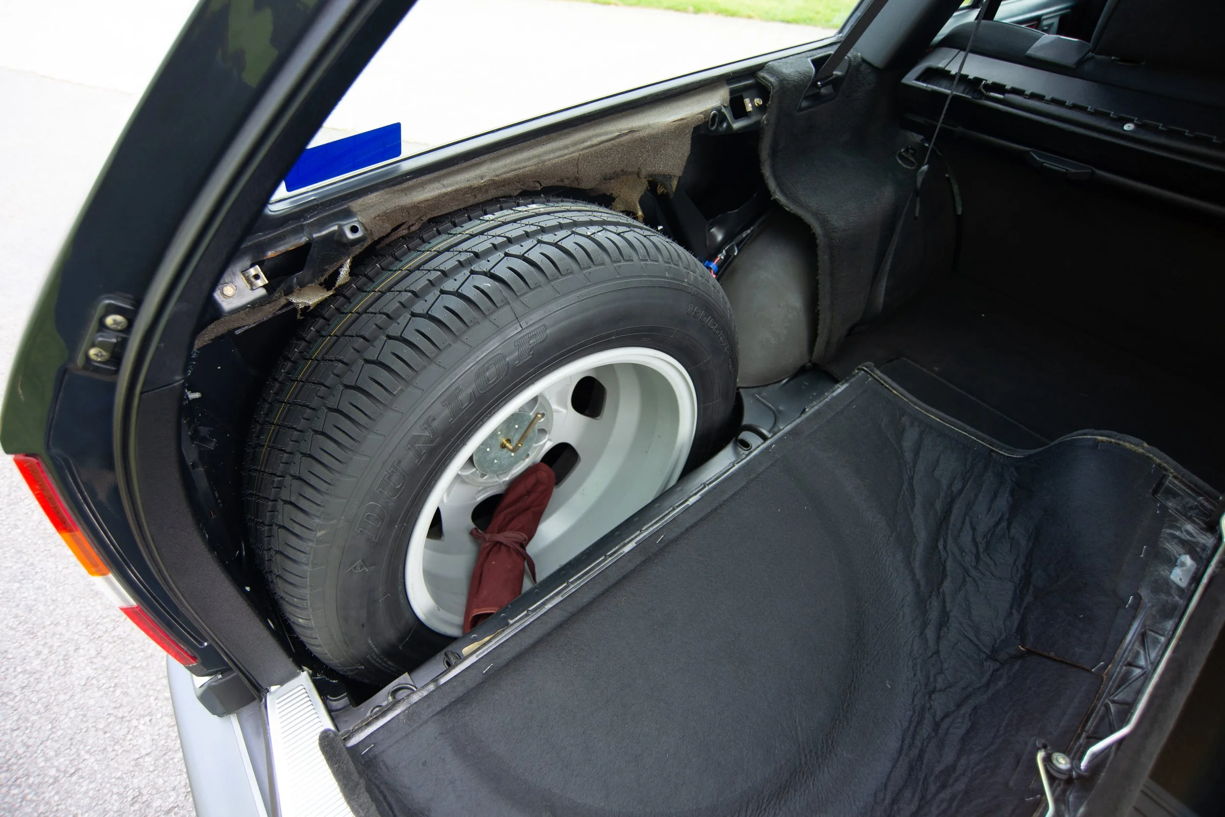 Mercedes E280 Estate-4.jpg