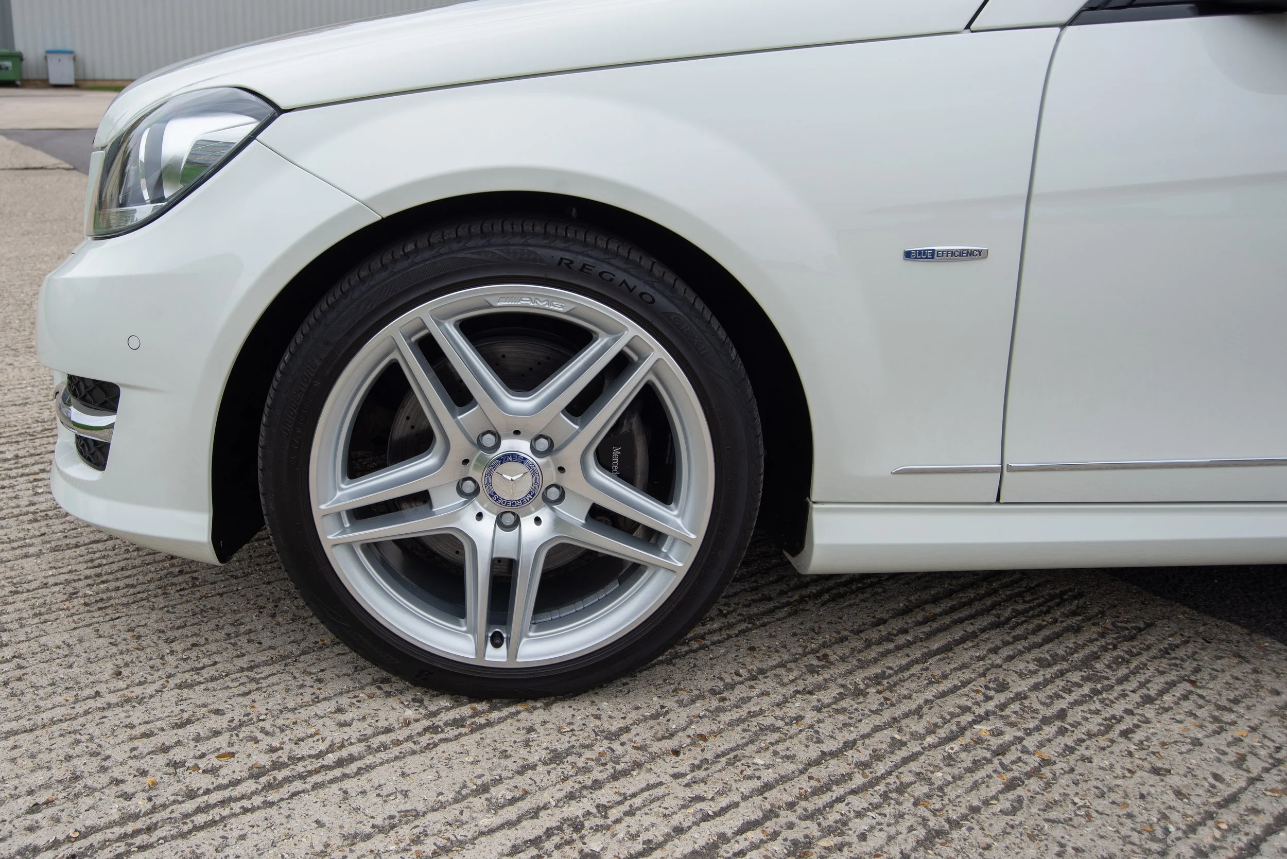 Mercedes C350 Estate-12.jpg