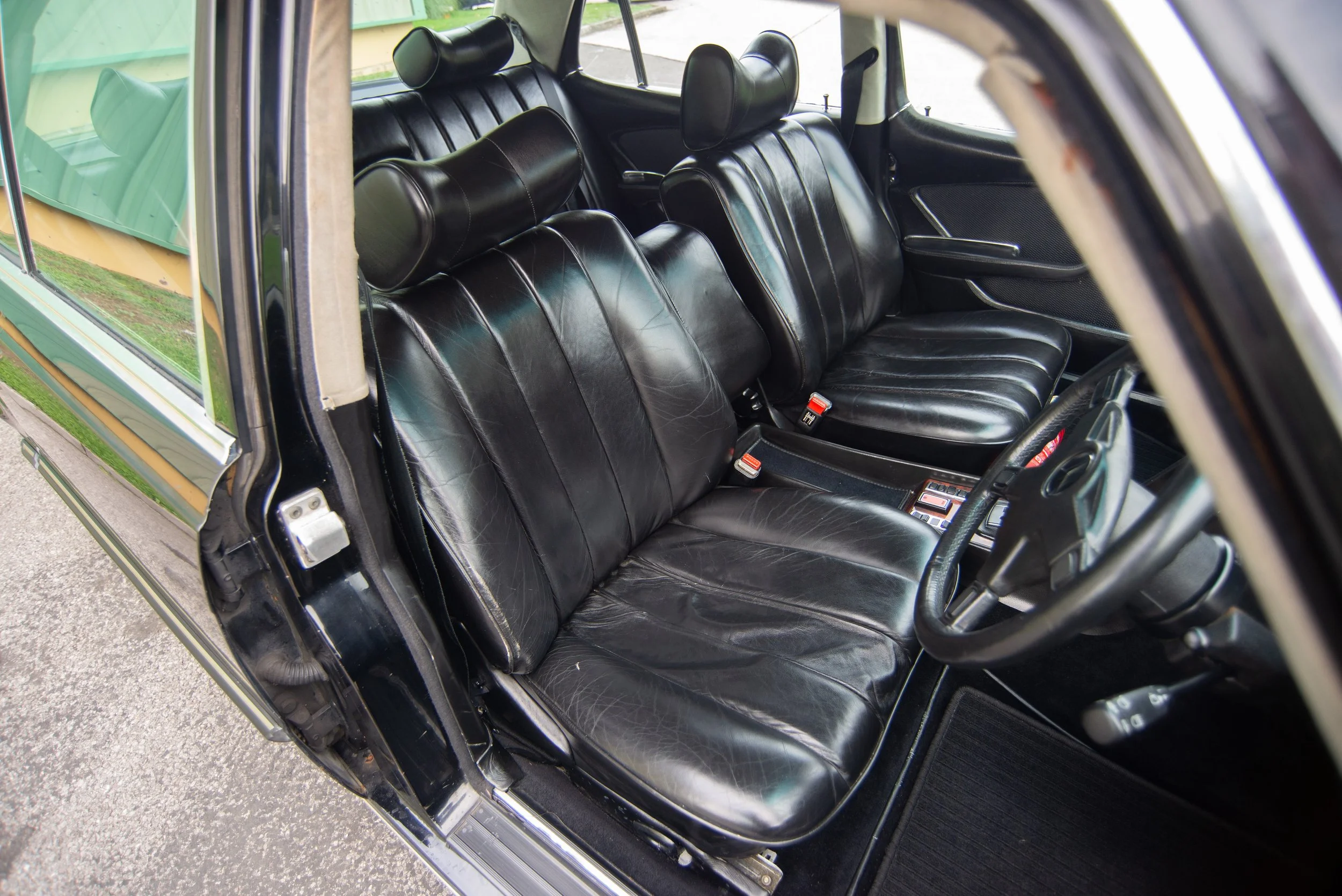 Mercedes 450SEL 6.9-4.jpg