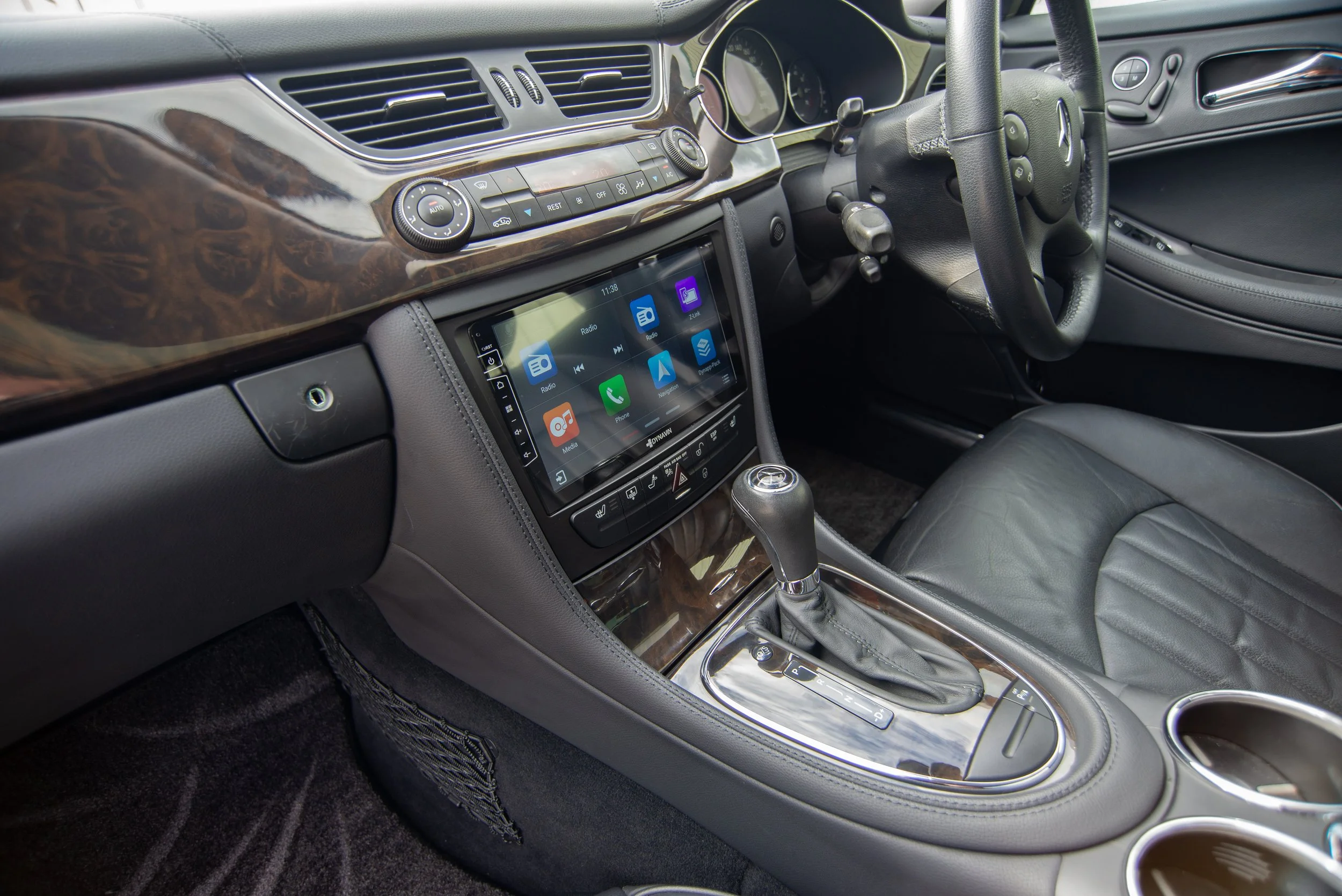 Mercedes CLS350-7.jpg