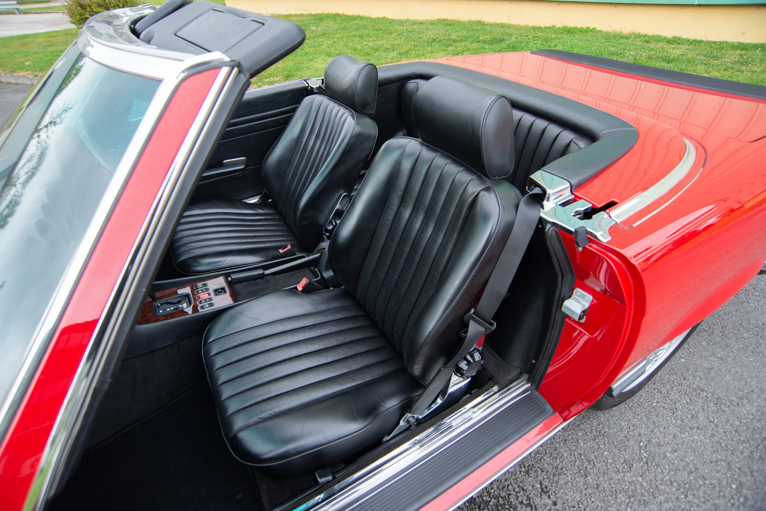 Mercedes 500SL-12.jpg