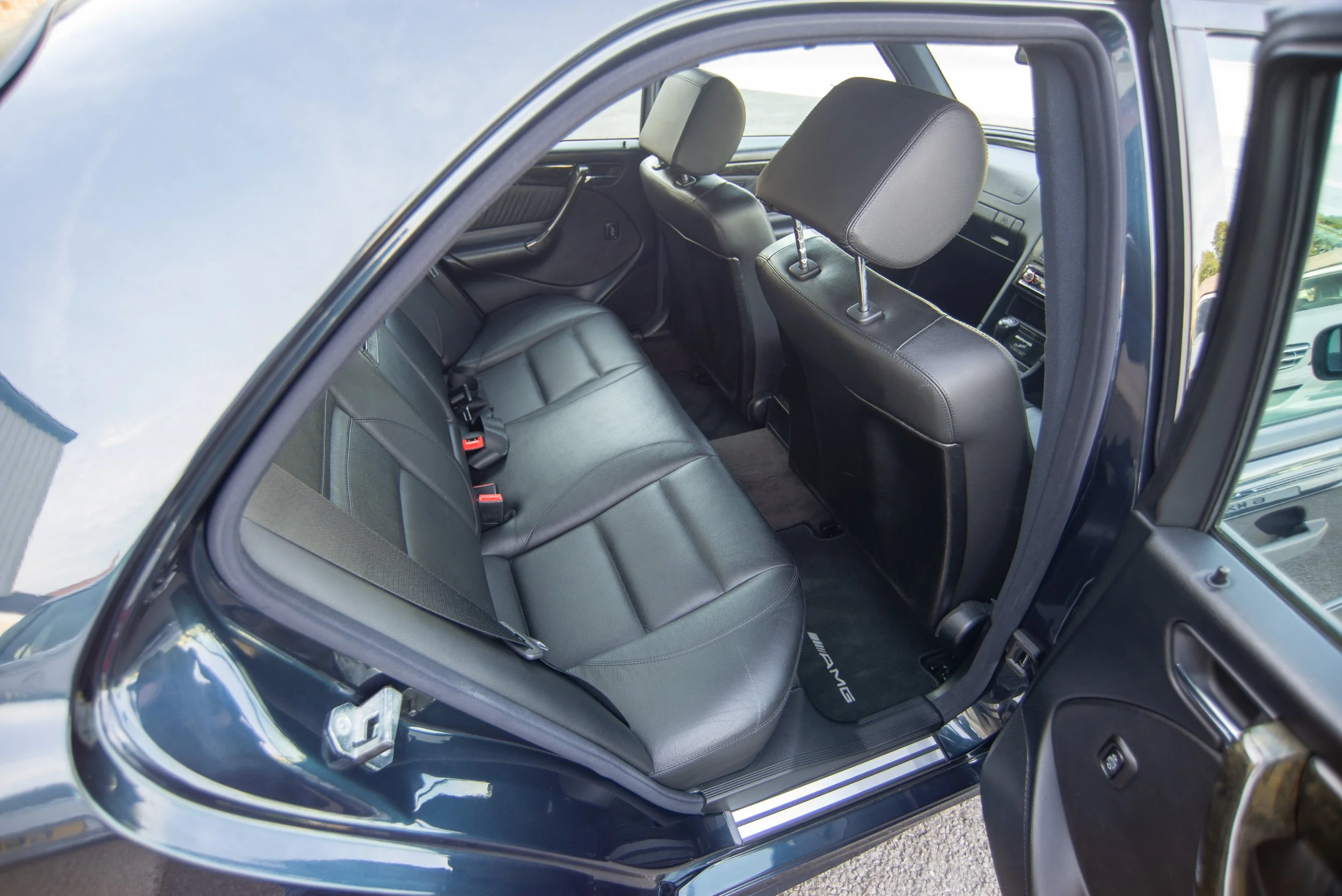 Mercedes C43 AMG-6.jpg