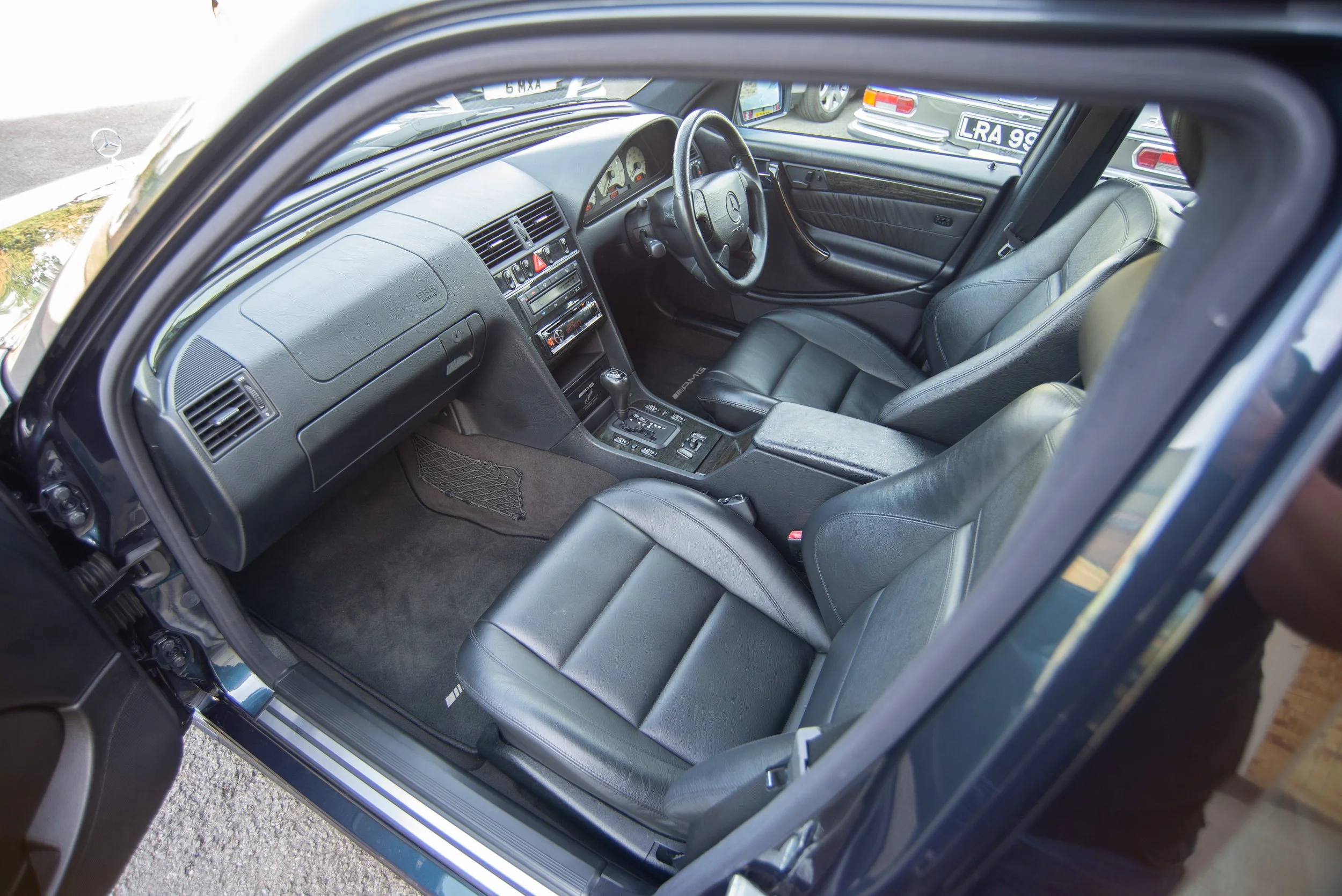 Mercedes C43 AMG-13.jpg