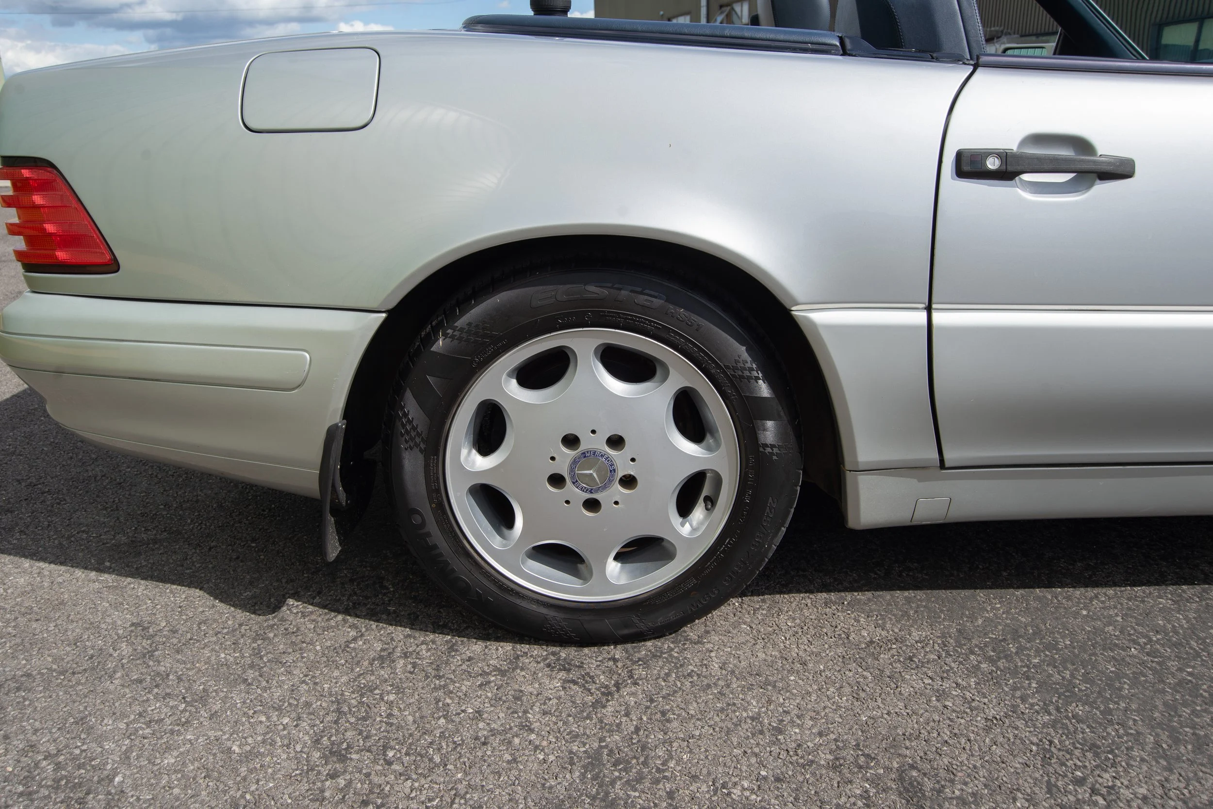 Mercedes SL280-15.jpg