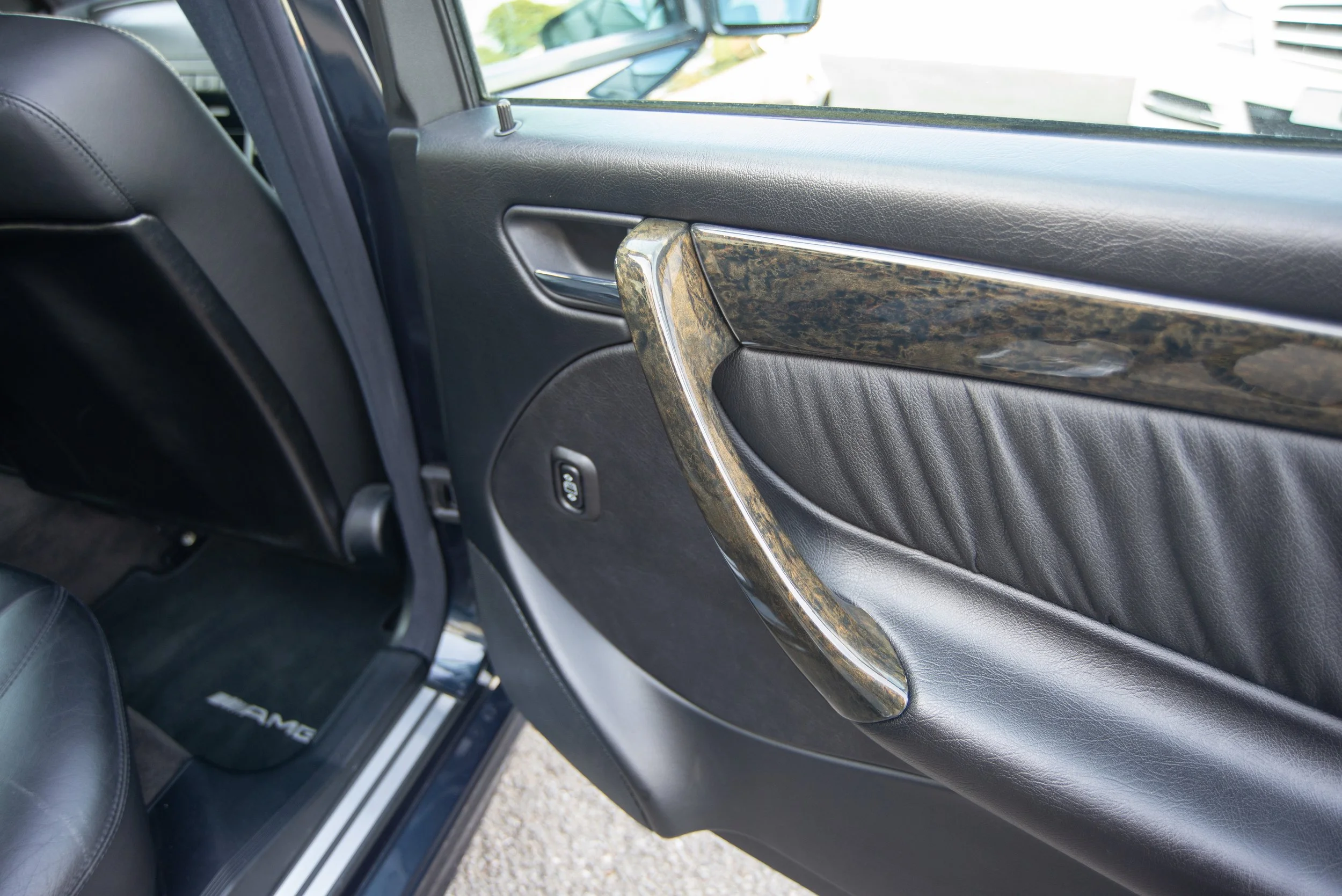 Mercedes C43 AMG-5.jpg
