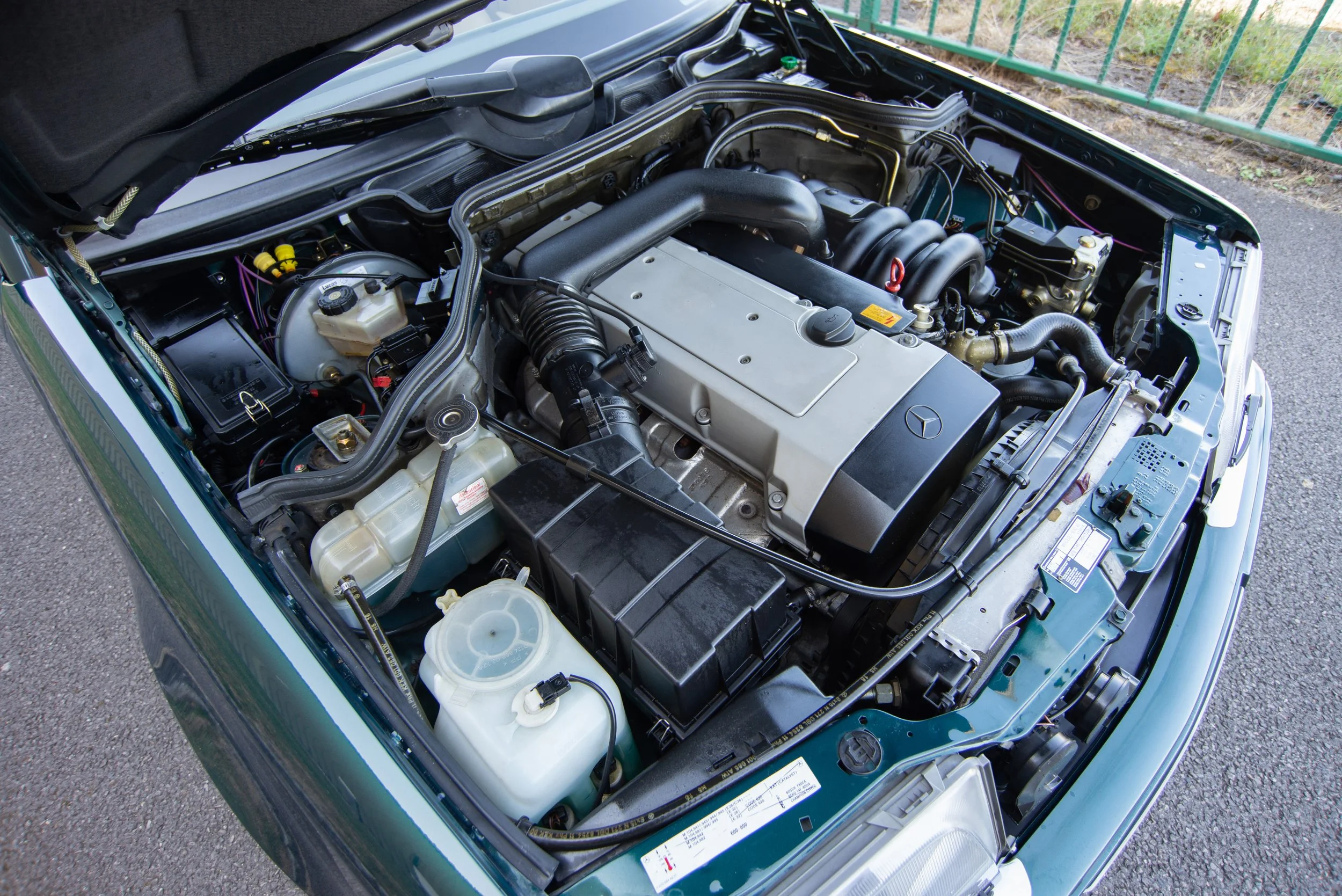 Mercedes E320 Cabriolet2-11.jpg