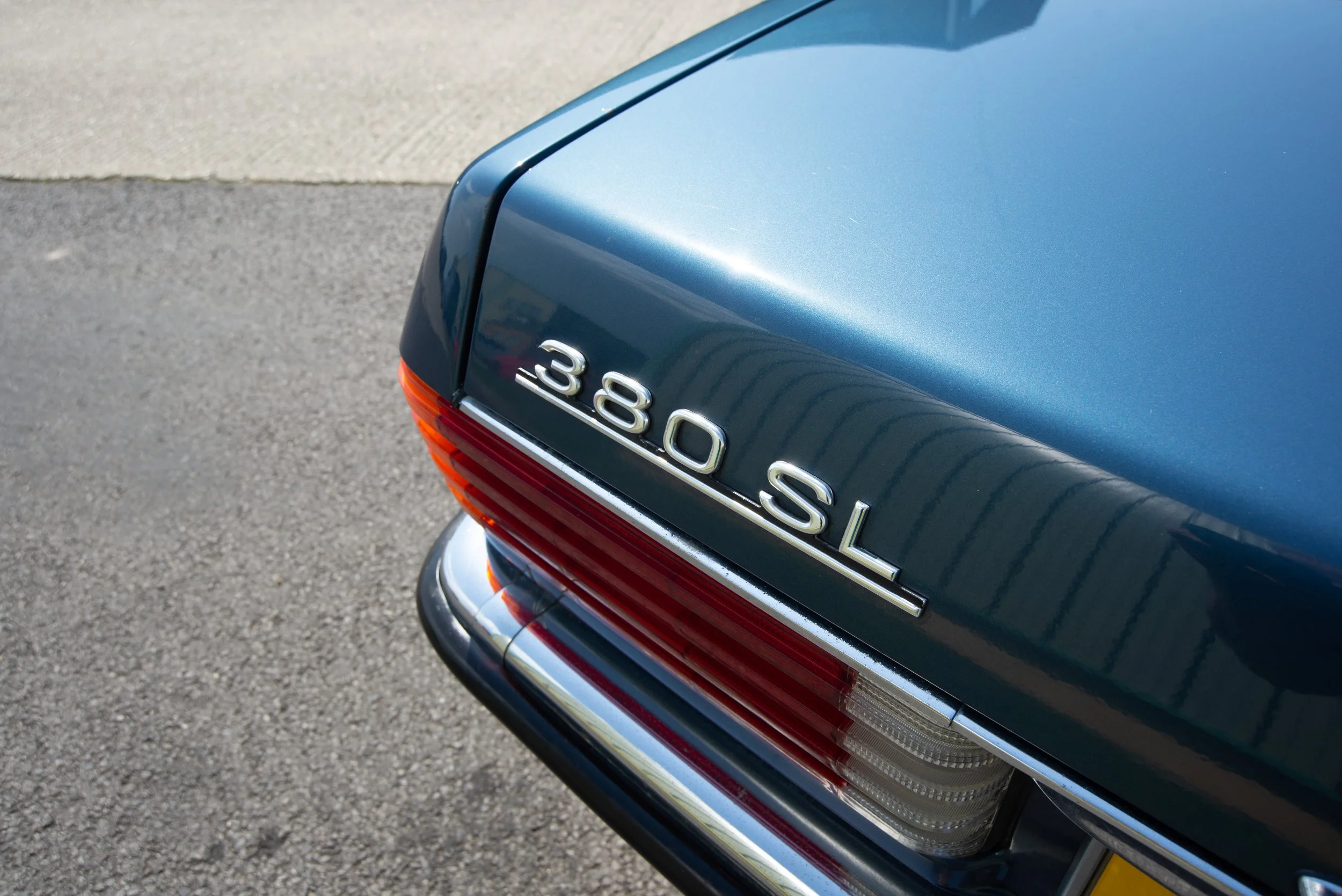 Mercedes 380SL-19.jpg