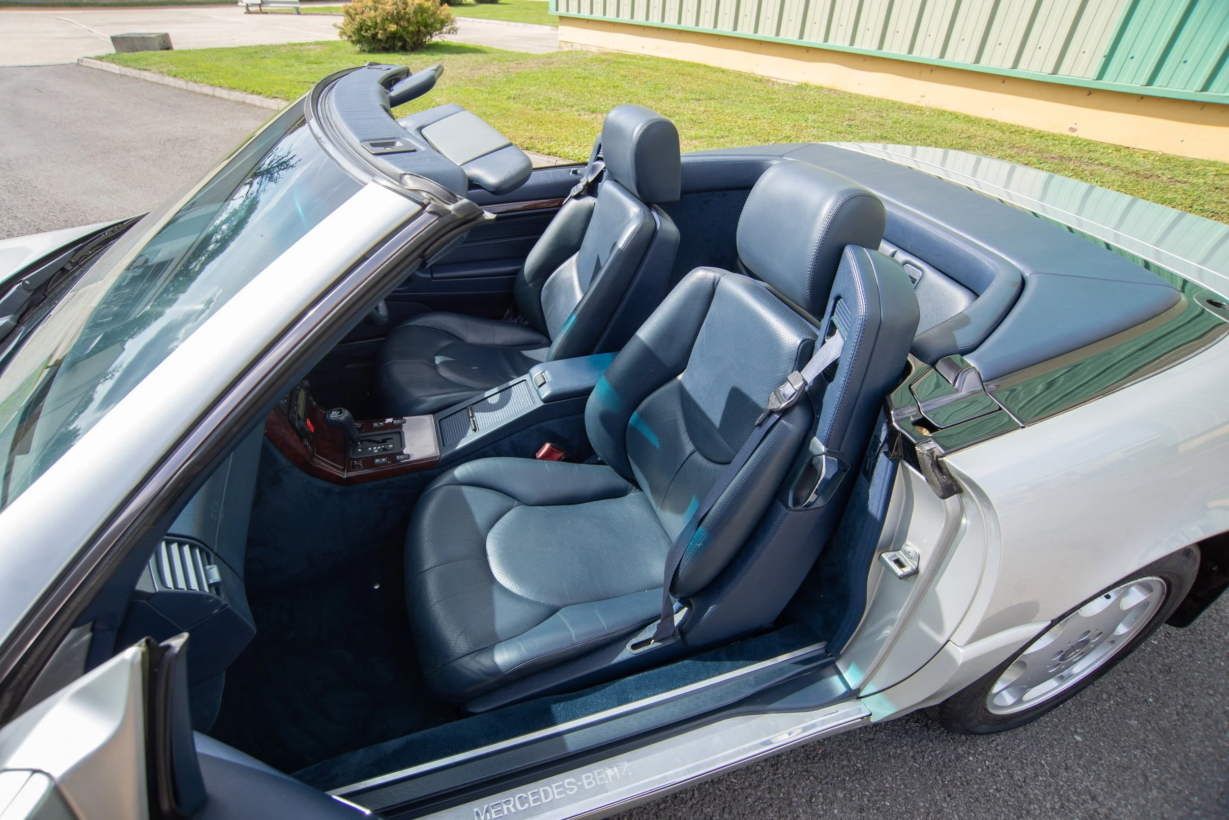 Mercedes SL280-20.jpg